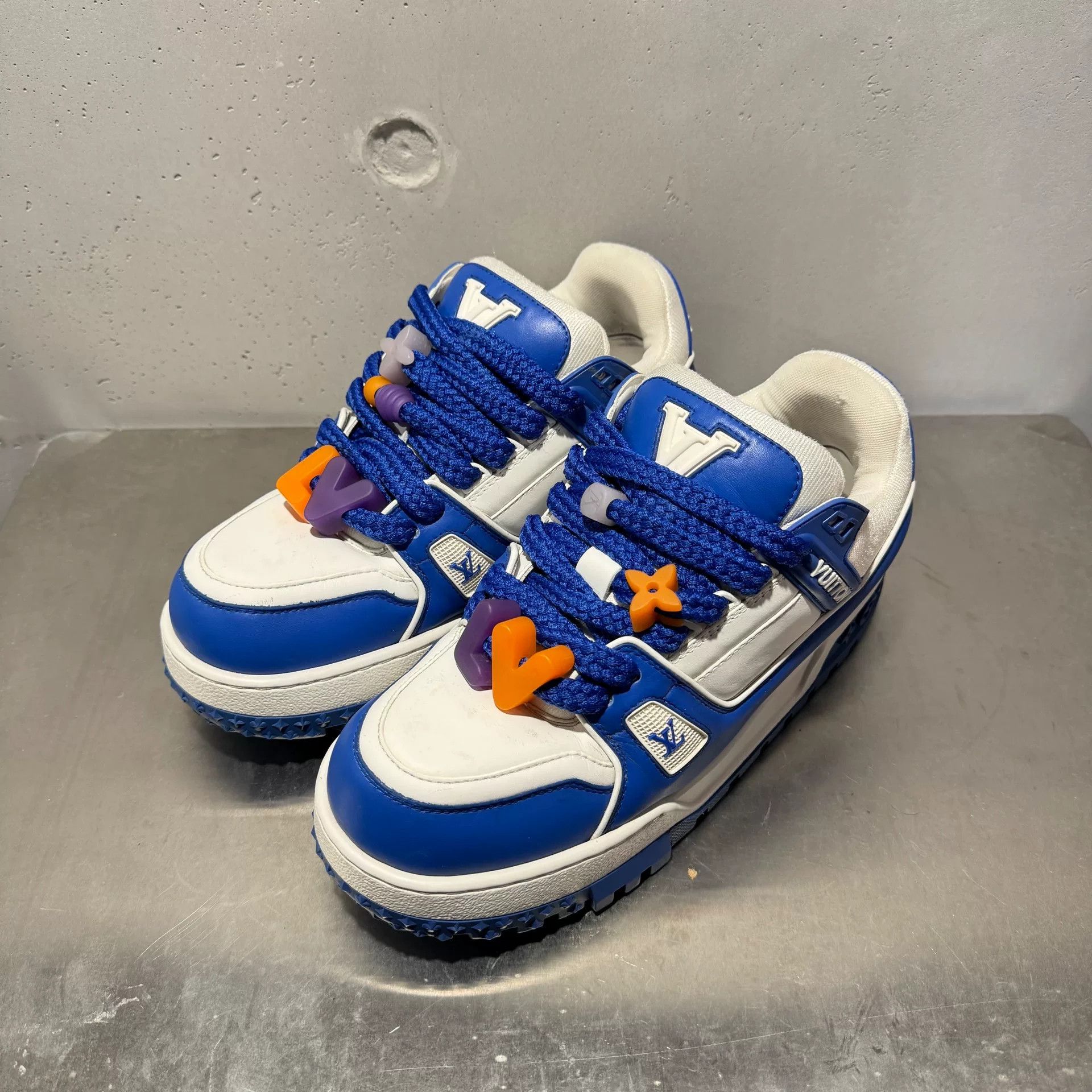 Louis Vuitton Louis Vuitton Training Blue Lowtop Sneakers 41 Men Size US 8.5 / EU 41-42 - 2 Thumbnail