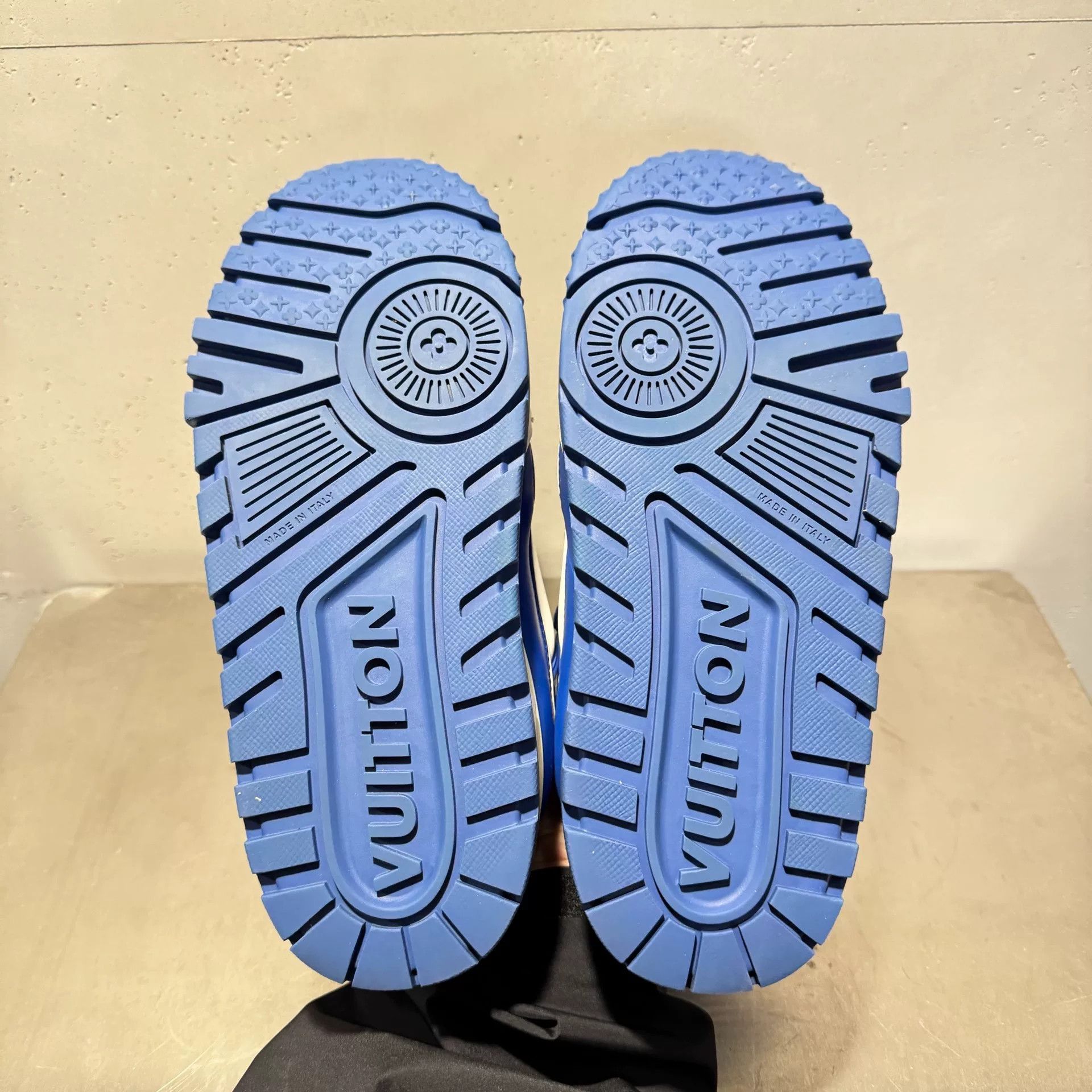 Louis Vuitton Louis Vuitton Training Blue Lowtop Sneakers 41 Men Size US 8.5 / EU 41-42 - 6 Thumbnail
