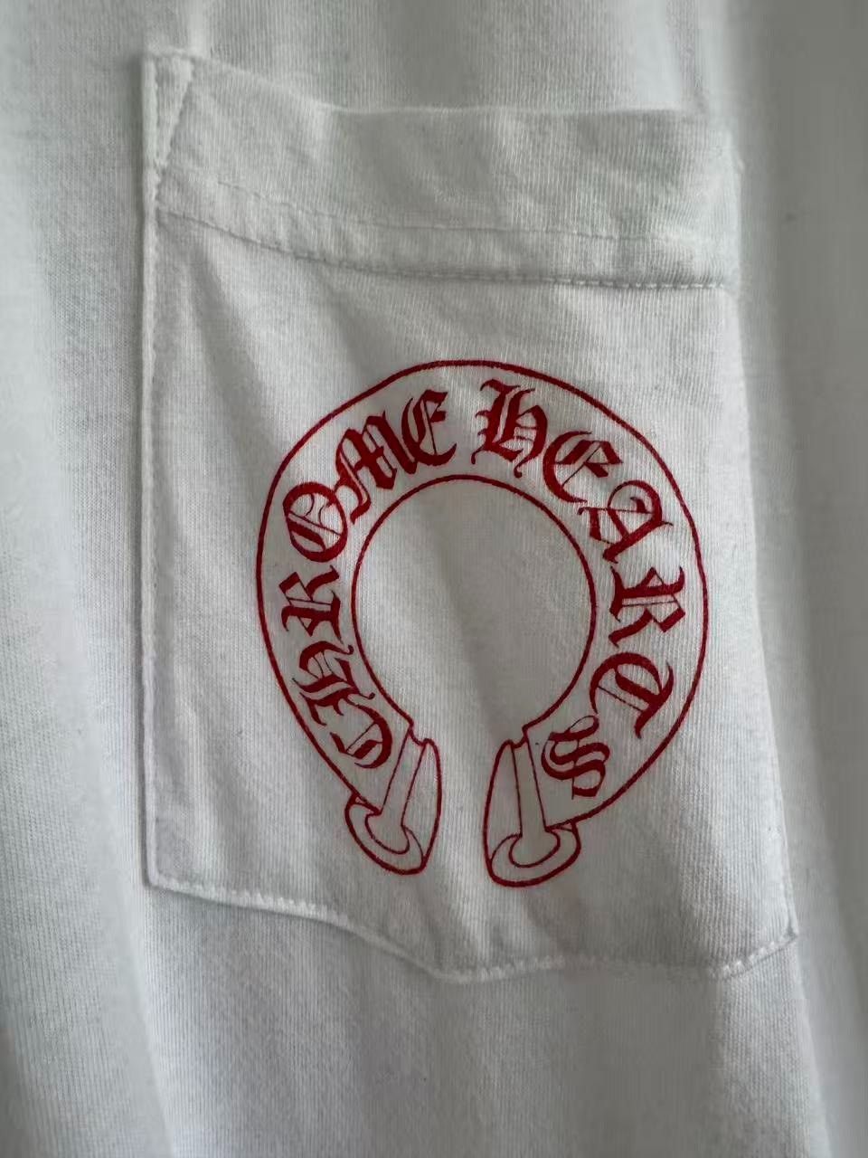 Chrome Hearts Chrome Hearts Red T-Shirt L Men Size US L / EU 52-54 / 3 - 5 Thumbnail