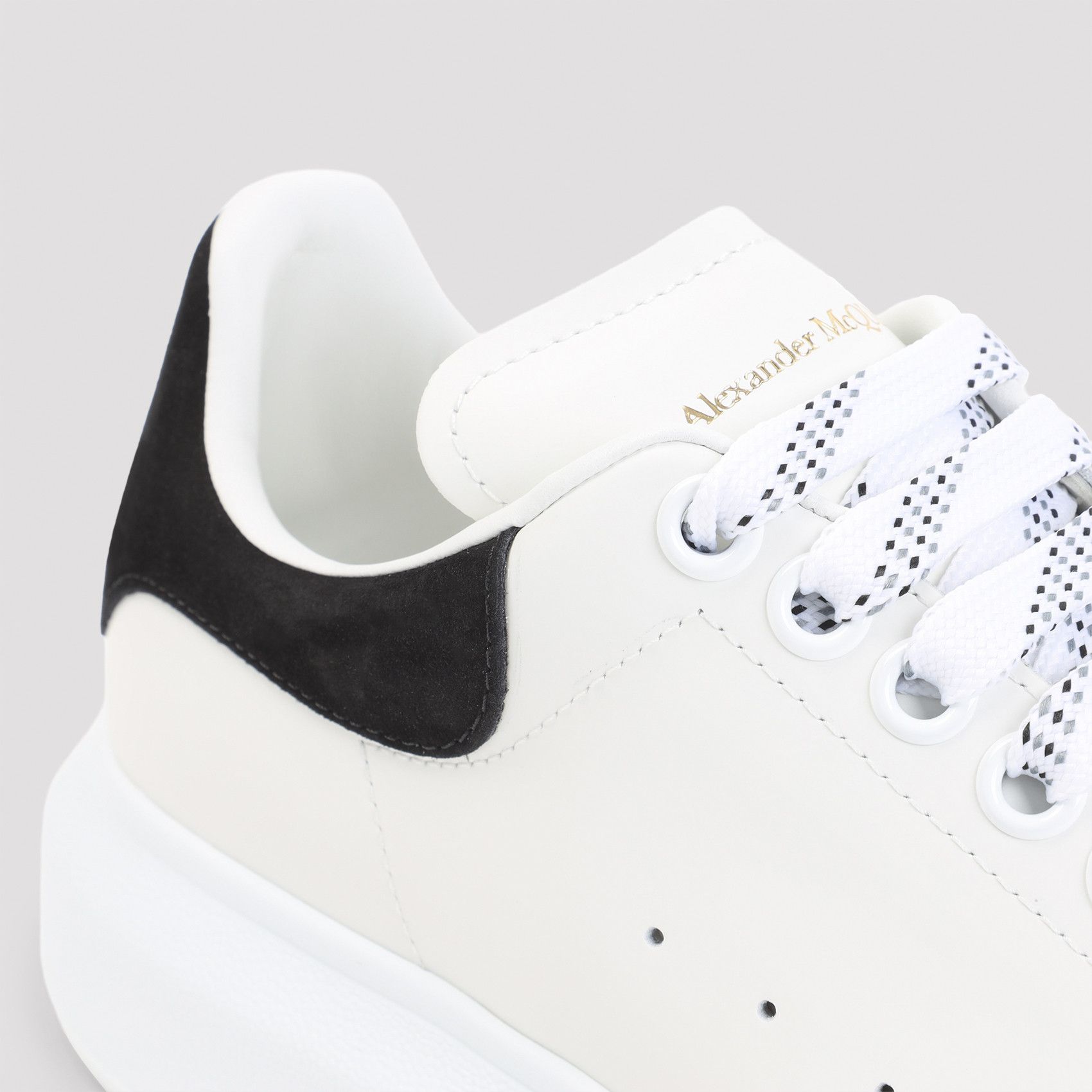 Alexander McQueen Alexander McQueen Oversized Sneakers Size US 9 / IT 39 - 4 Thumbnail
