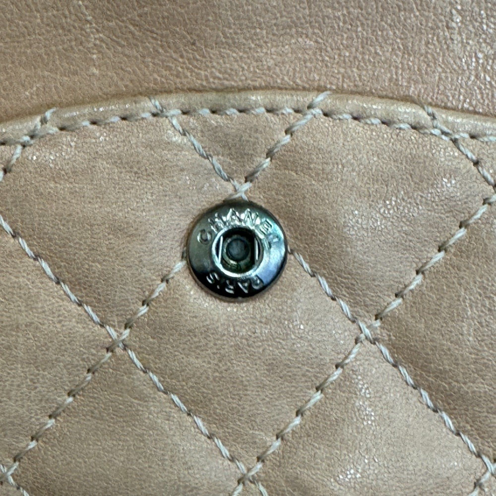 Chanel CHANEL Double Flap 25 Chain Turnlock Matelassé Shoulder Bag Beige Size ONE SIZE - 9 Thumbnail
