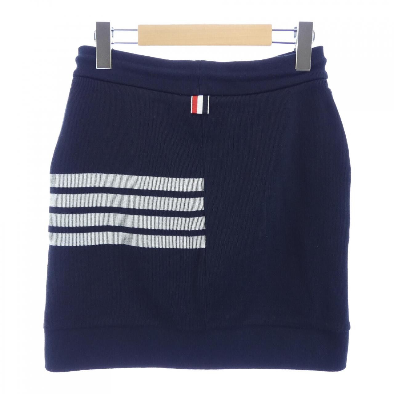 Thom Browne Thom Browne Thom Browne Skirt Textile Skirts FJK097A DUTY FREE for USA Size ONE SIZE - 2 Thumbnail