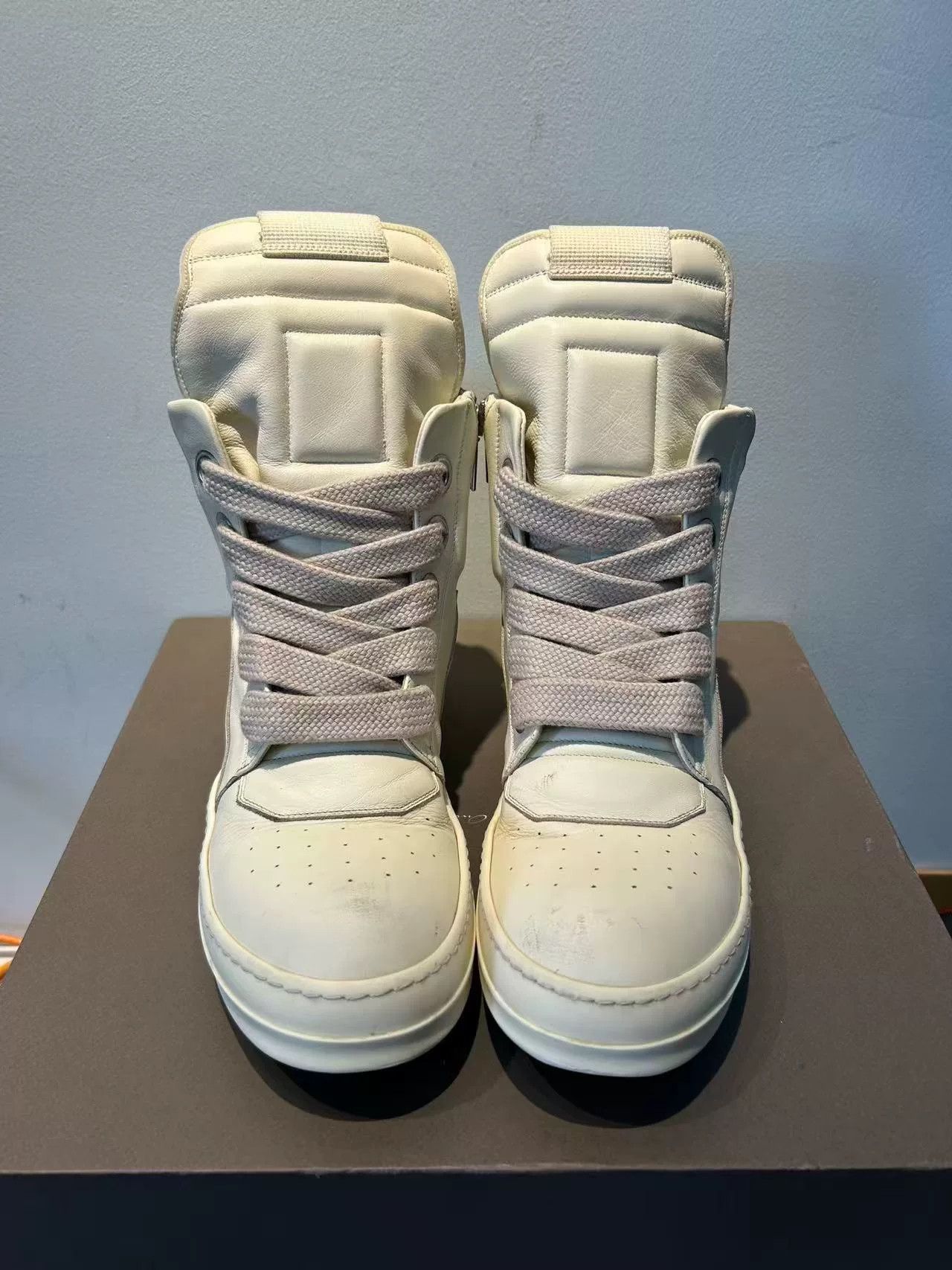 Rick Owens Rick Owens White Hitop Sneakers 42 Men Size US 9 / EU 42 - 2 Thumbnail