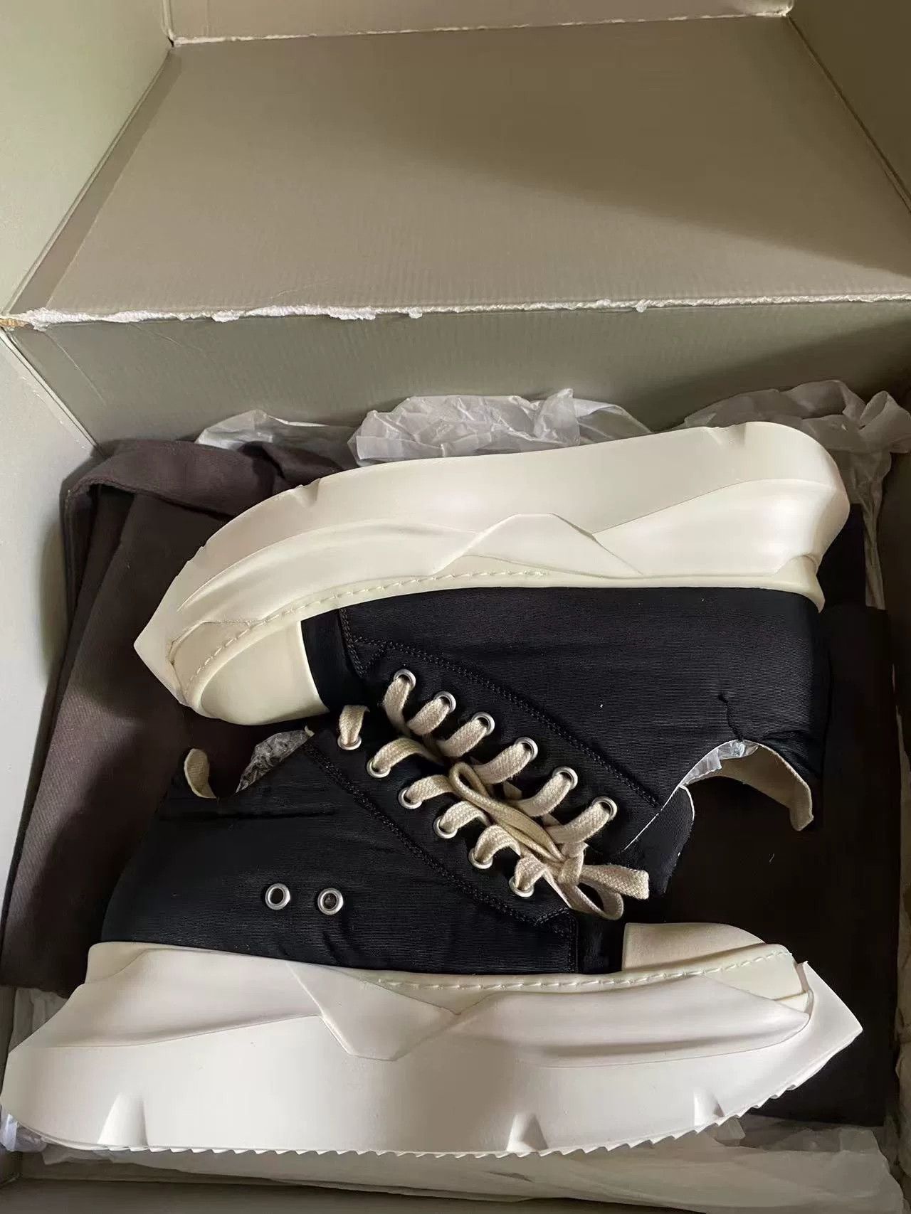 Rick Owens Rick Owens Pink Lowtop Sneakers 39 Men Size US 6.5 / EU 39-40 - 6 Thumbnail