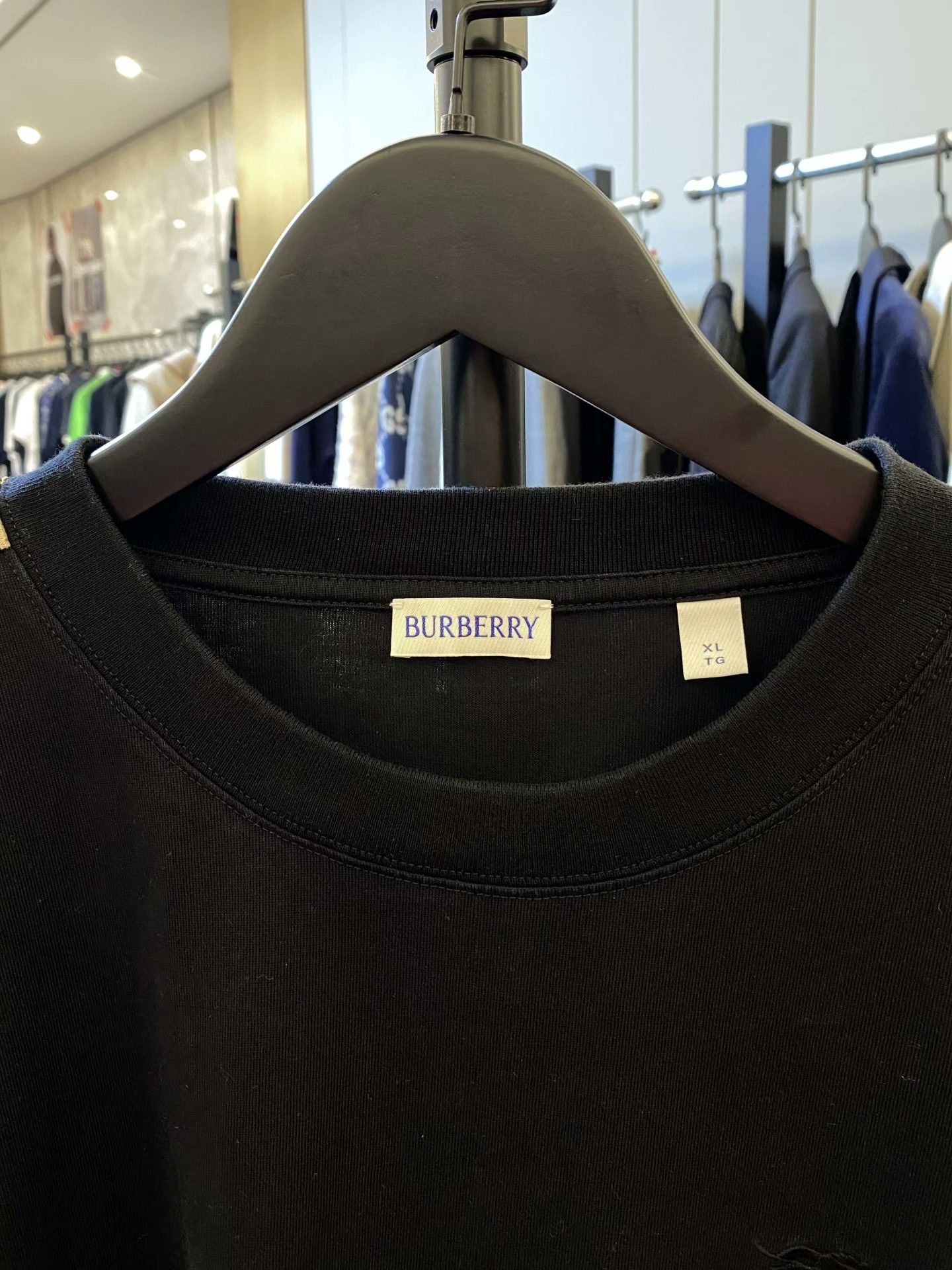 Burberry Burberry Embroidered Plaid Black T-Shirt xl Men Size US XL / EU 56 / 4 - 5 Thumbnail