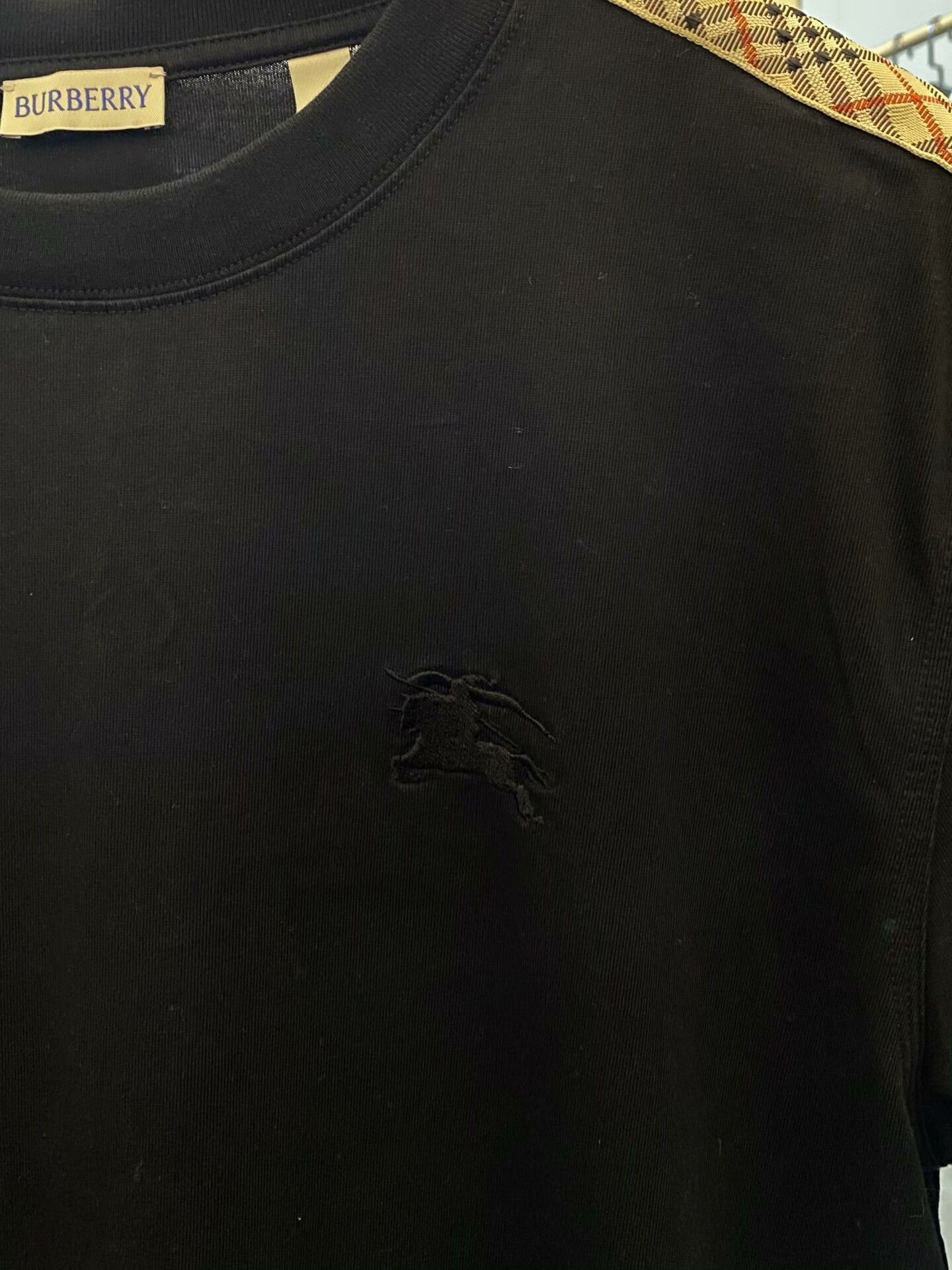 Burberry Burberry Embroidered Plaid Black T-Shirt xl Men Size US XL / EU 56 / 4 - 3 Thumbnail