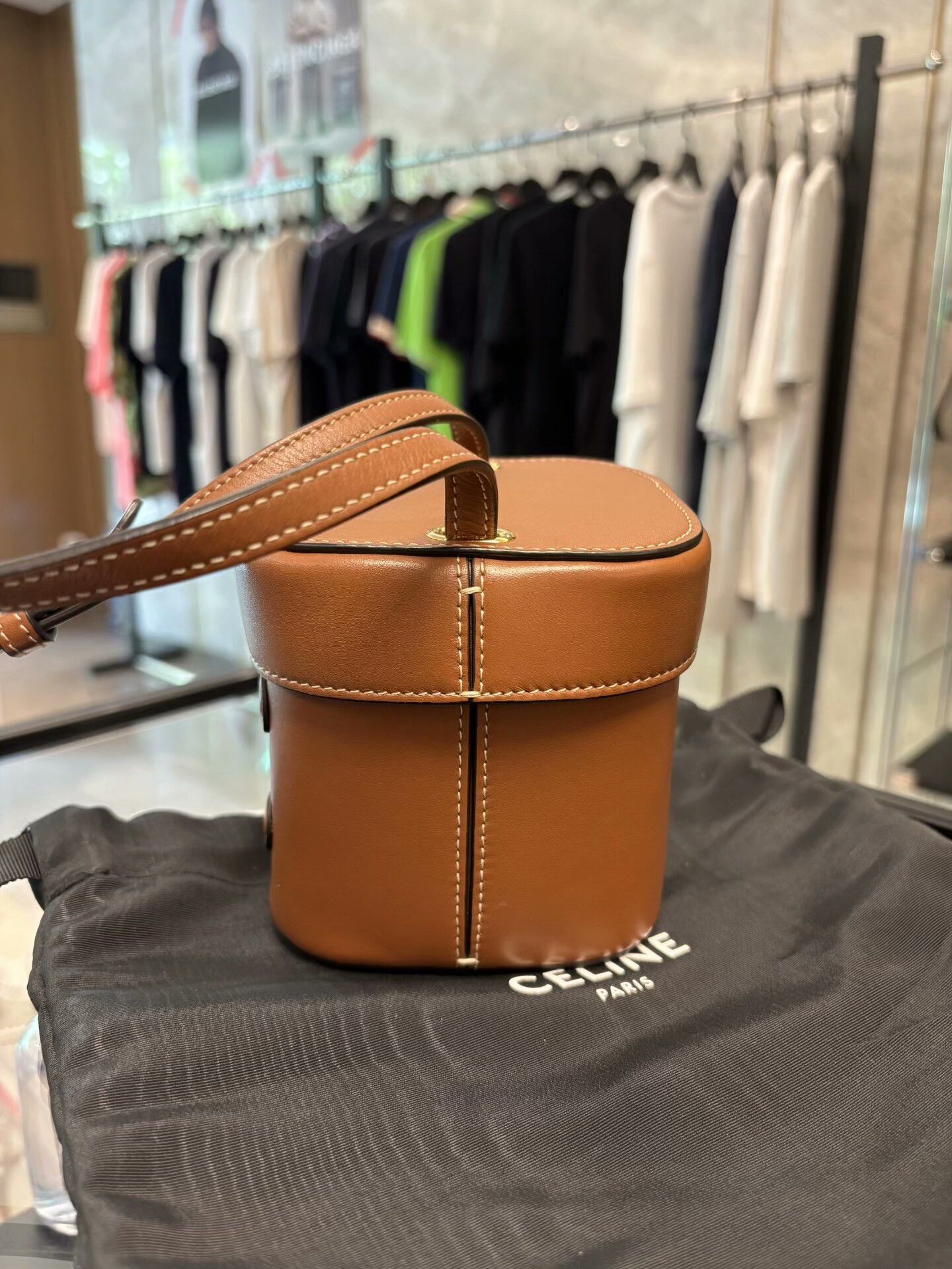 Celine Celine Brown Shoulder Bag OS Women Size ONE SIZE - 2 Thumbnail