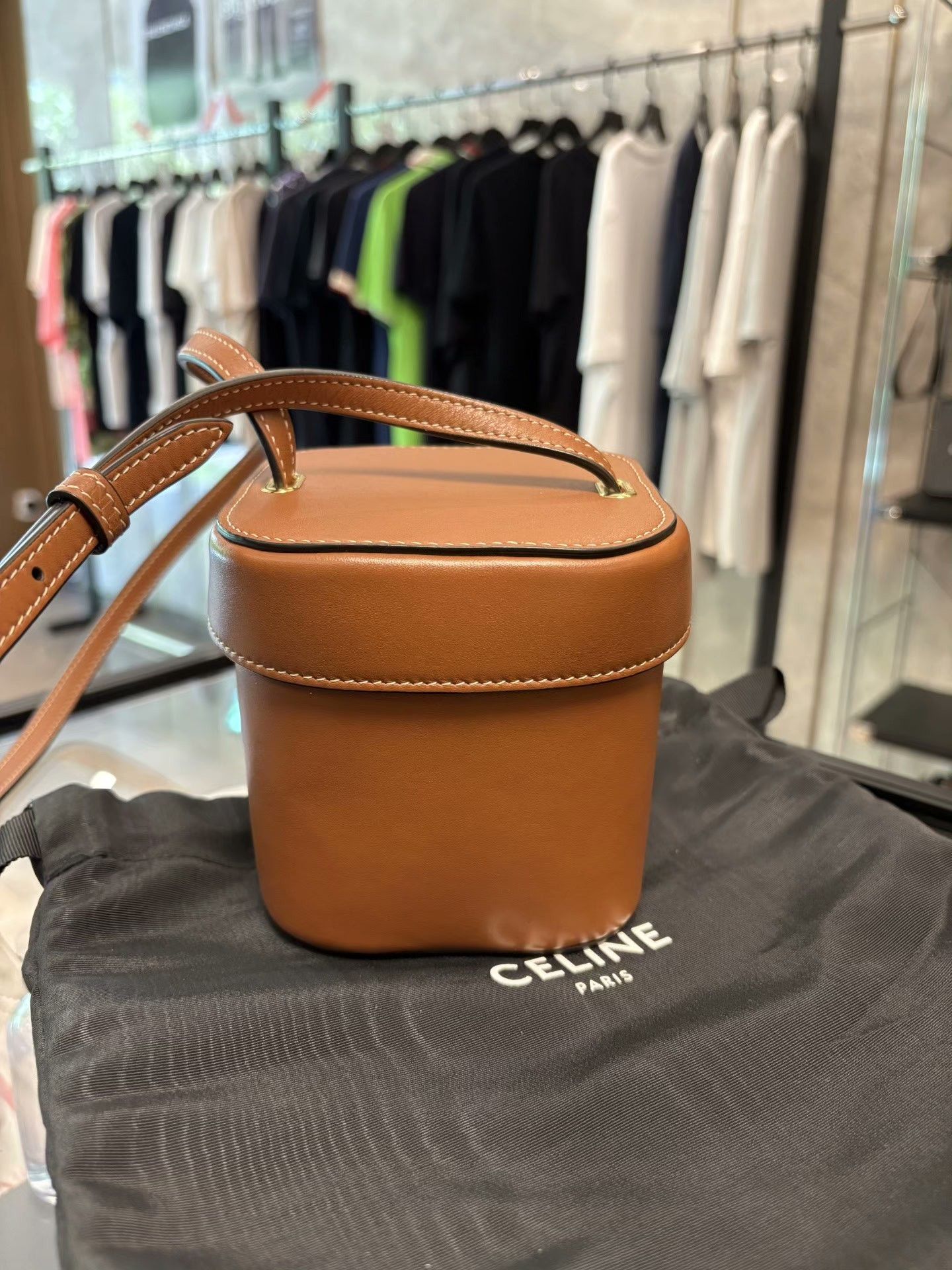 Celine Celine Brown Shoulder Bag OS Women Size ONE SIZE - 3 Thumbnail
