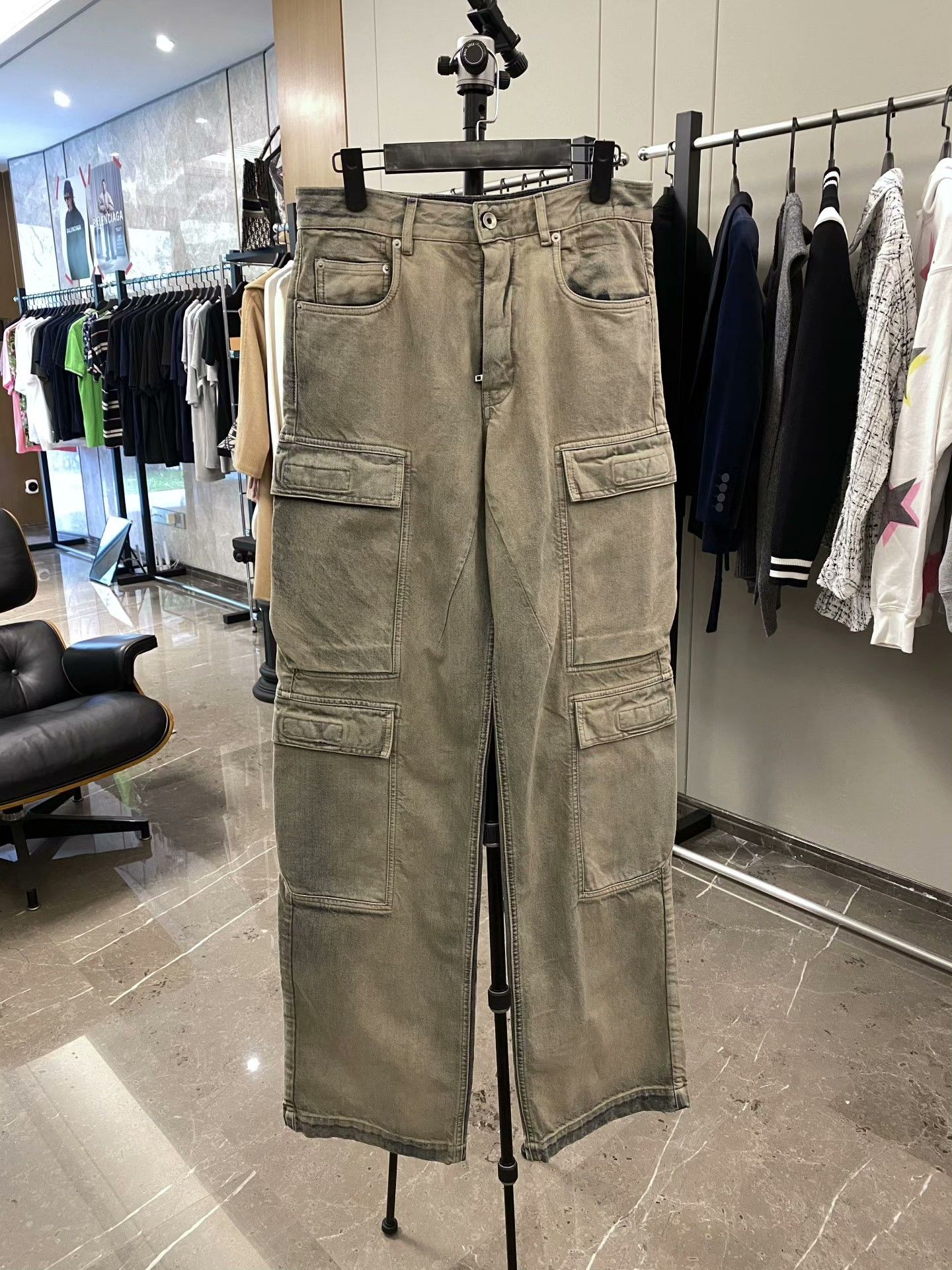Rick Owens Rick Owens Distressed Jeans 37 Women Size 37" - 2 Thumbnail