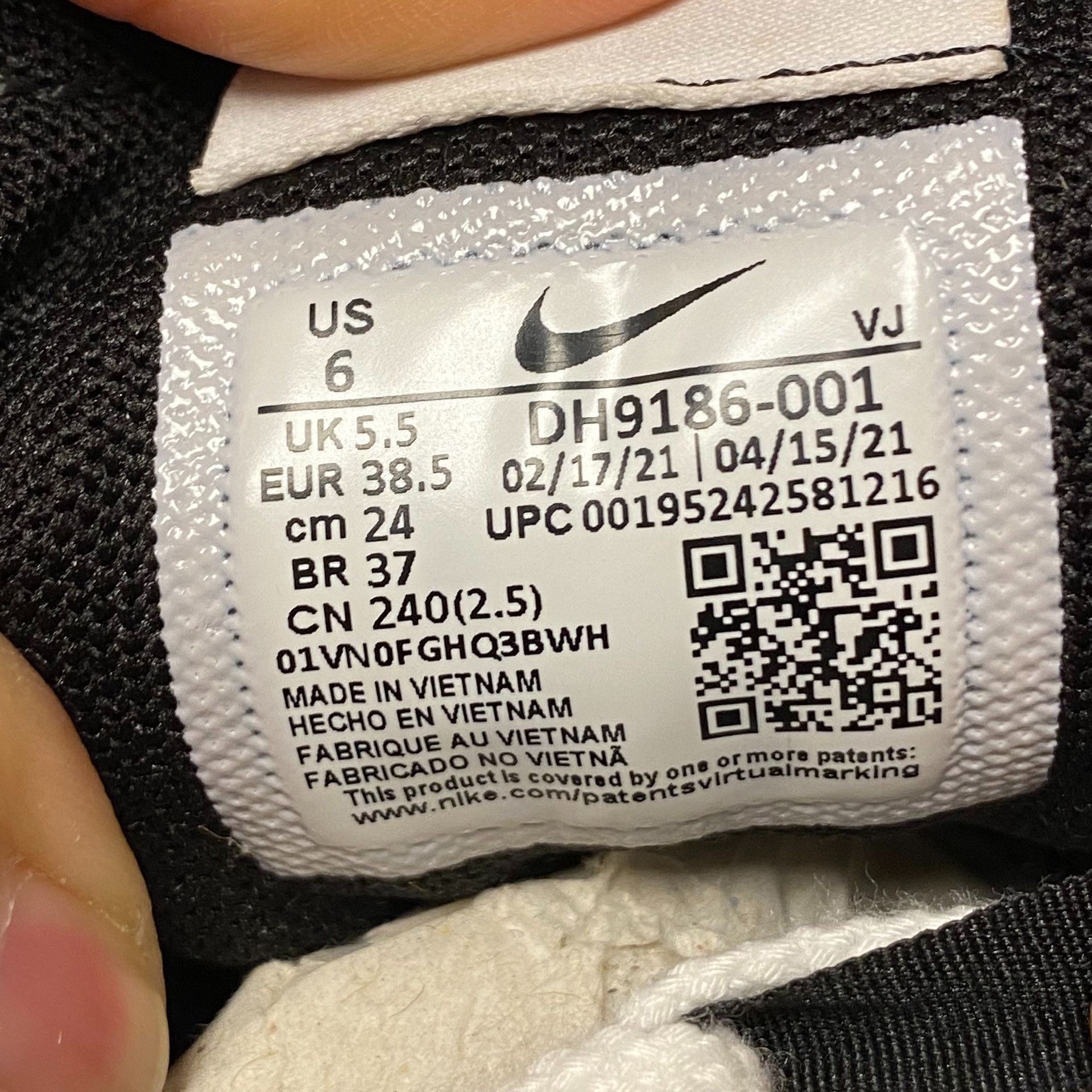 Sacai Sacai Collab Lowtop Sneakers us_7-5 Women Size US 7.5 / IT 37.5 - 8 Thumbnail
