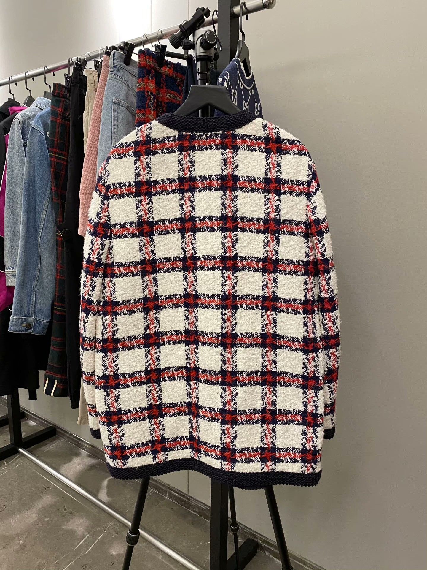 Gucci Gucci Plaid Red Jacket S Women Size S / US 4 / IT 40 - 2 Thumbnail