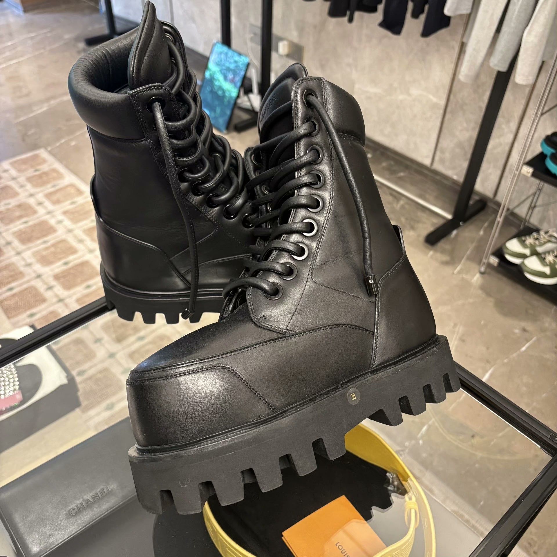 Alexander McQueen Boots us_7-5 Women Size US 7.5 / IT 37.5 - 3 Thumbnail