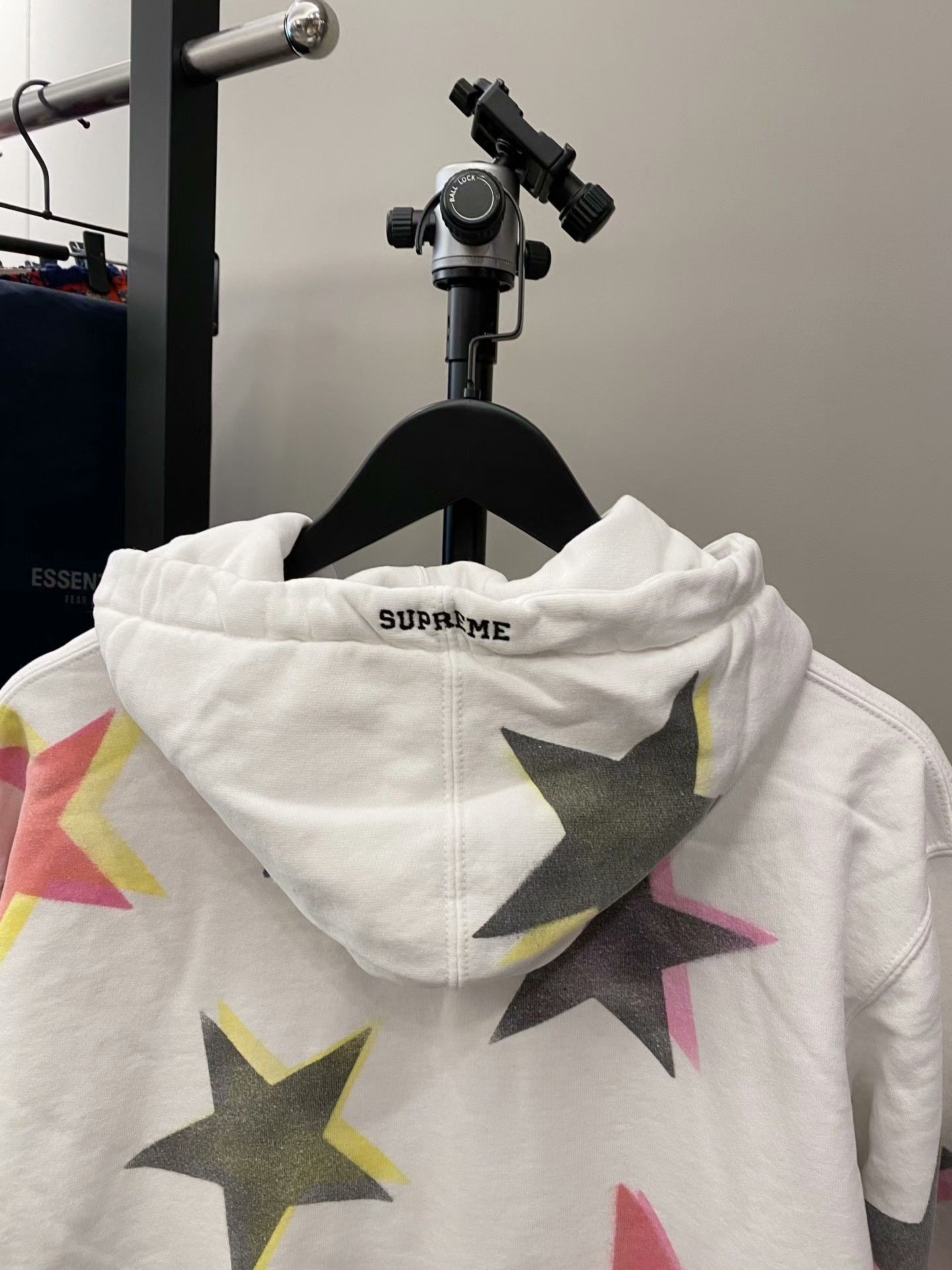 Supreme Supreme White Hoodie l Men Size US L / EU 52-54 / 3 - 4 Thumbnail