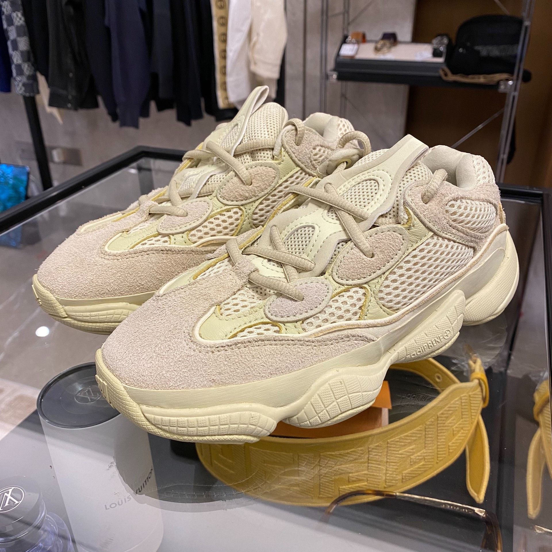Adidas Adidas Yellow Lowtop Sneakers us_6 Women Size US 6 / IT 36 - 3 Thumbnail