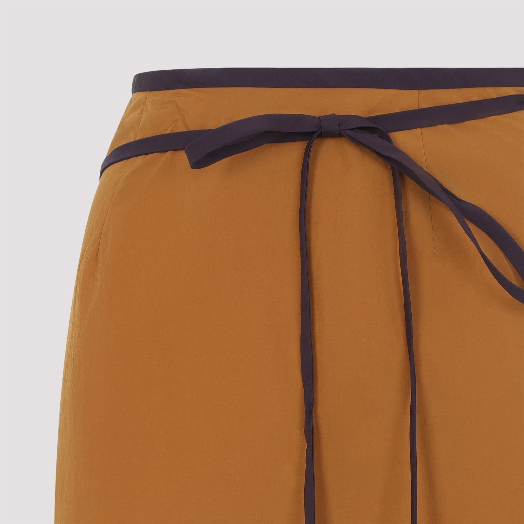 Saint Laurent Paris Saint Laurent Nylon Midi Skirt Size 27" / US 4 / IT 40 - 3 Thumbnail