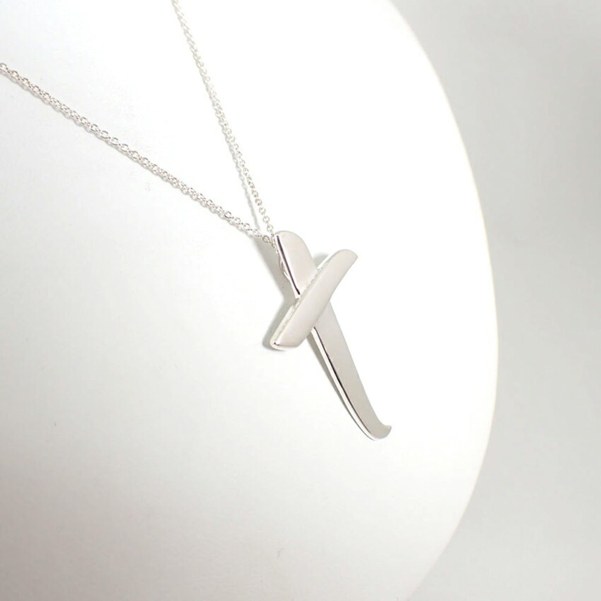 Tiffany & Co. TIFFANY & Co. 925 Paloma Picasso Kiss Necklace Size ONE SIZE - 4 Thumbnail