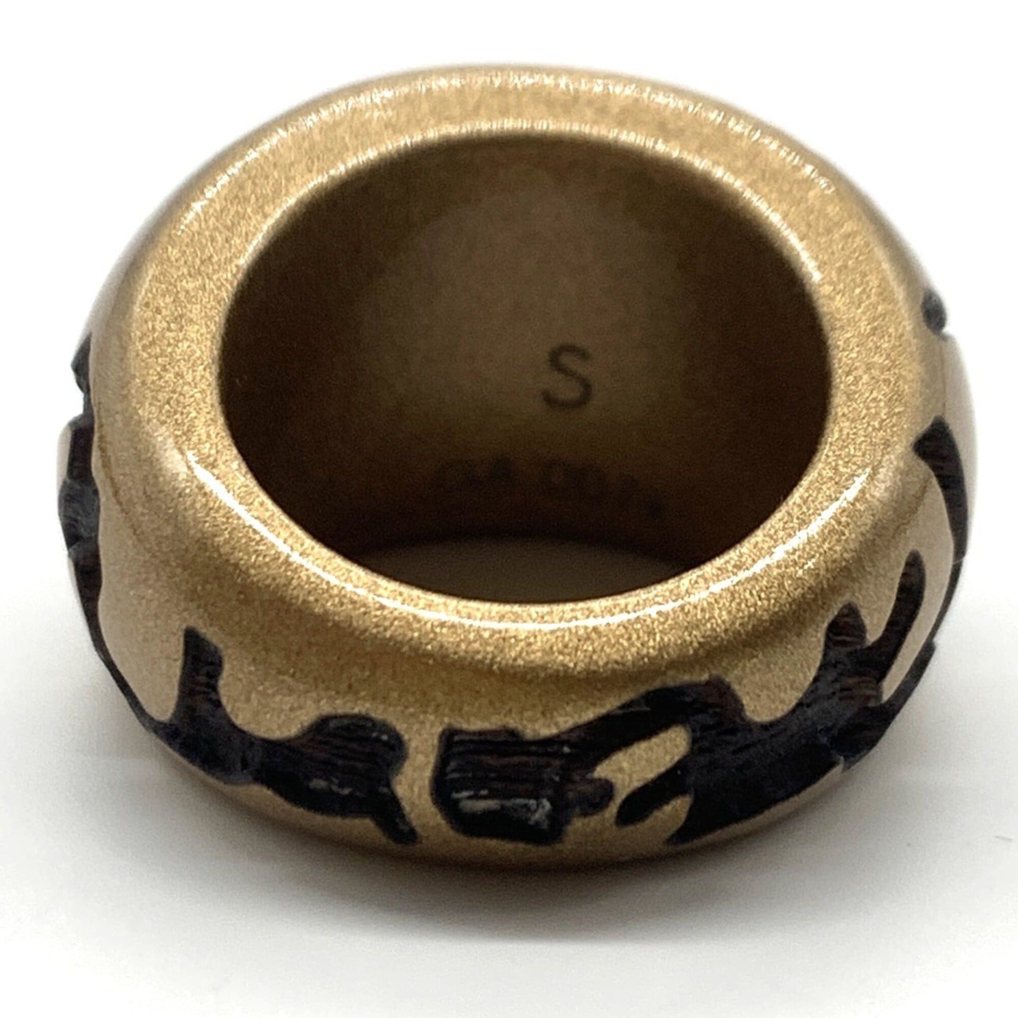 Louis Vuitton Louis Vuitton Bague Leo Monogram Wood Ring Gold M67189 Size S LOUIS VUITTON Size ONE SIZE - 2 Thumbnail