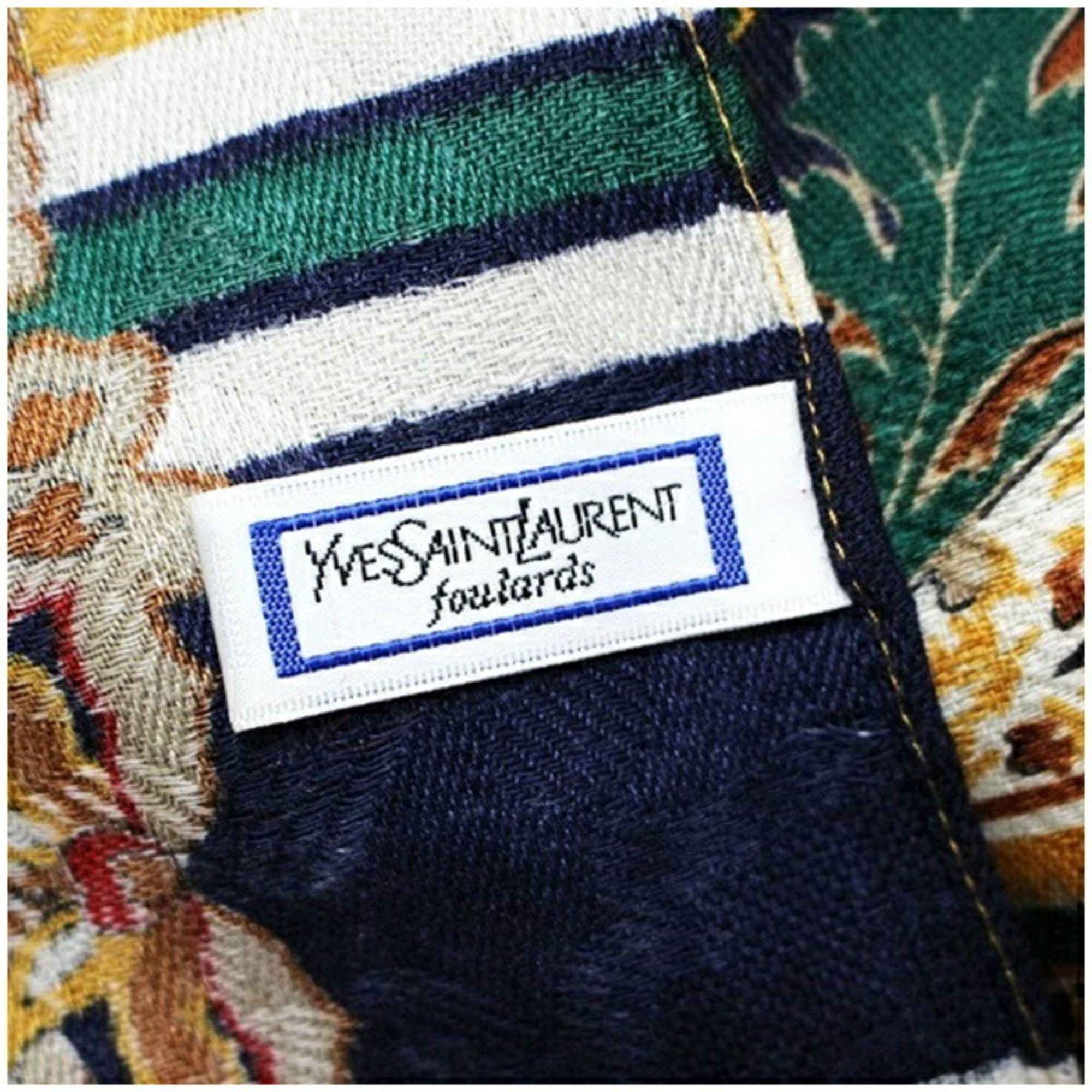 Yves Saint Laurent Yves Saint Laurent Wool Silk Large Scarf Stole Muffler Navy x Multicolor YVES SAINT LAURENT Women's Size ONE SIZE - 7 Thumbnail
