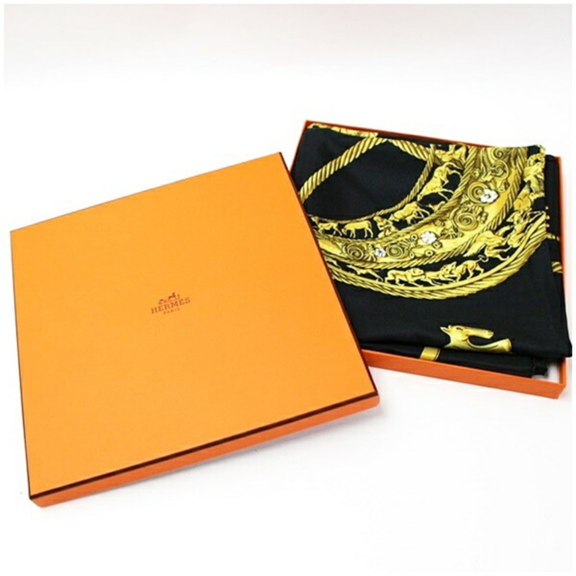 Hermes Hermes Silk Scarf Muffler Carre 90 LES CAVALIERS D'OR (Golden Knights) HERMES Women's Size ONE SIZE - 7 Thumbnail