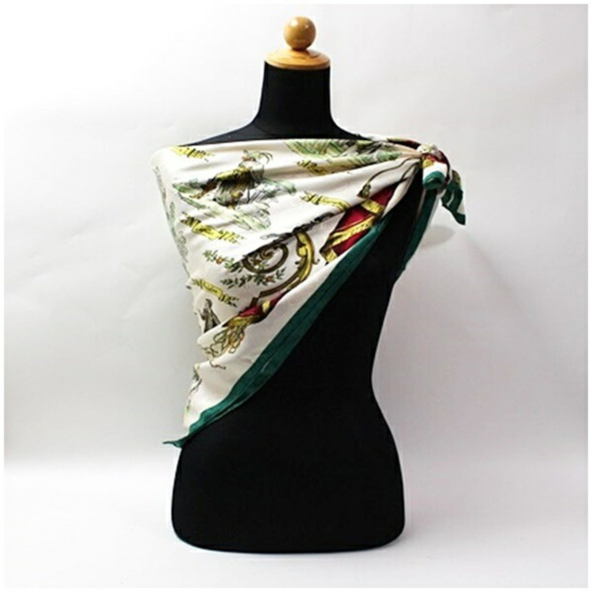 Hermes Hermes scarf/muffler, Carre 90, LA COMEDIE ITALIENNE (Italian Comedy), for women. Size ONE SIZE - 3 Thumbnail