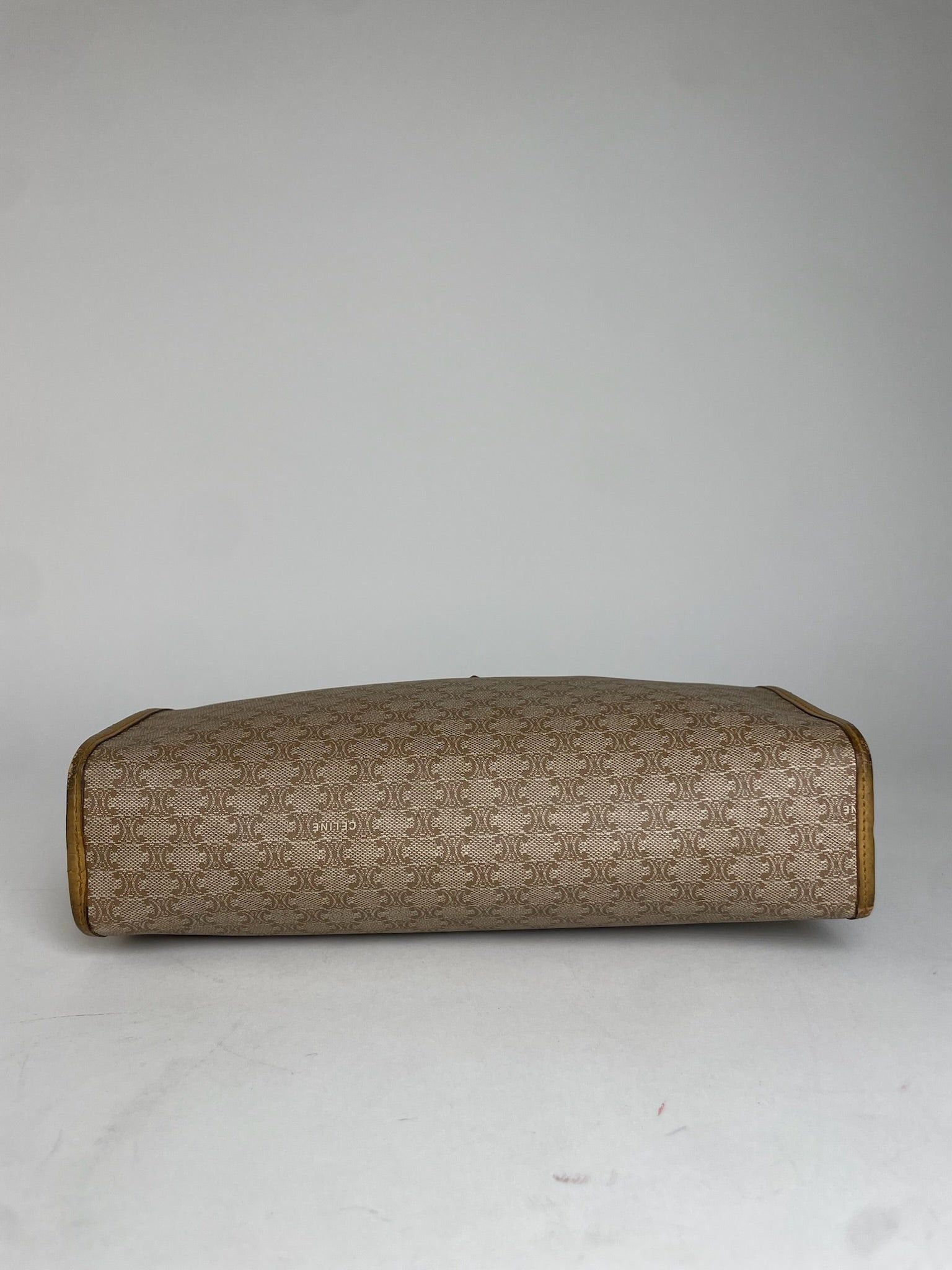 Celine Vintage Paris Triomphe Monogram Leather Clutch Beige Brown Size ONE SIZE - 5 Thumbnail