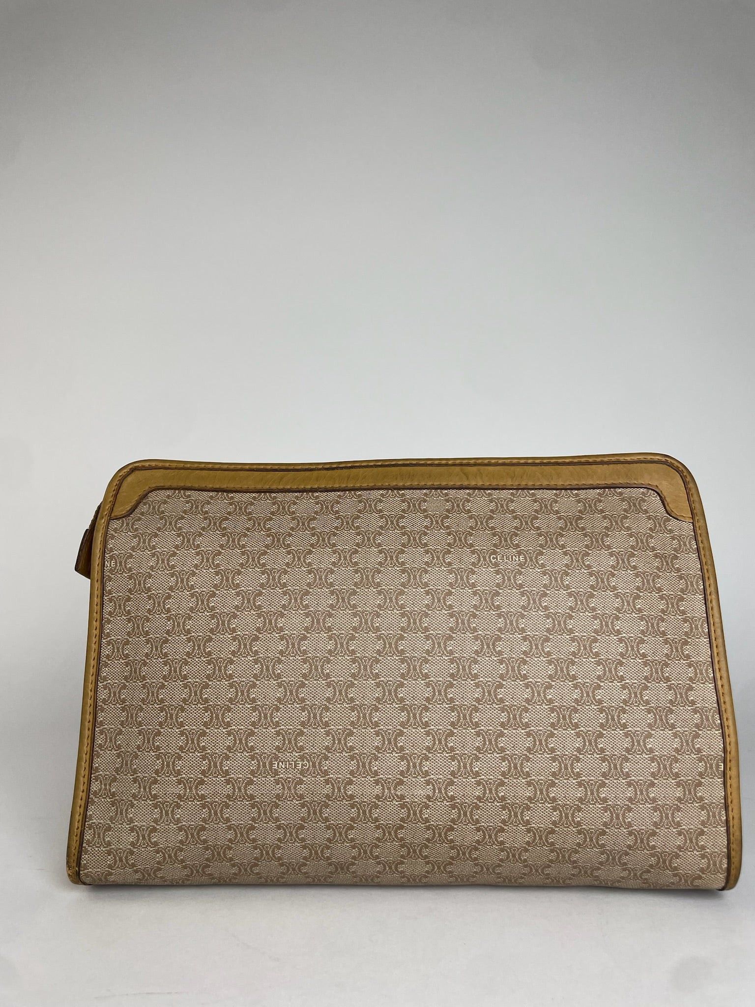 Celine Vintage Paris Triomphe Monogram Leather Clutch Beige Brown Size ONE SIZE - 2 Thumbnail