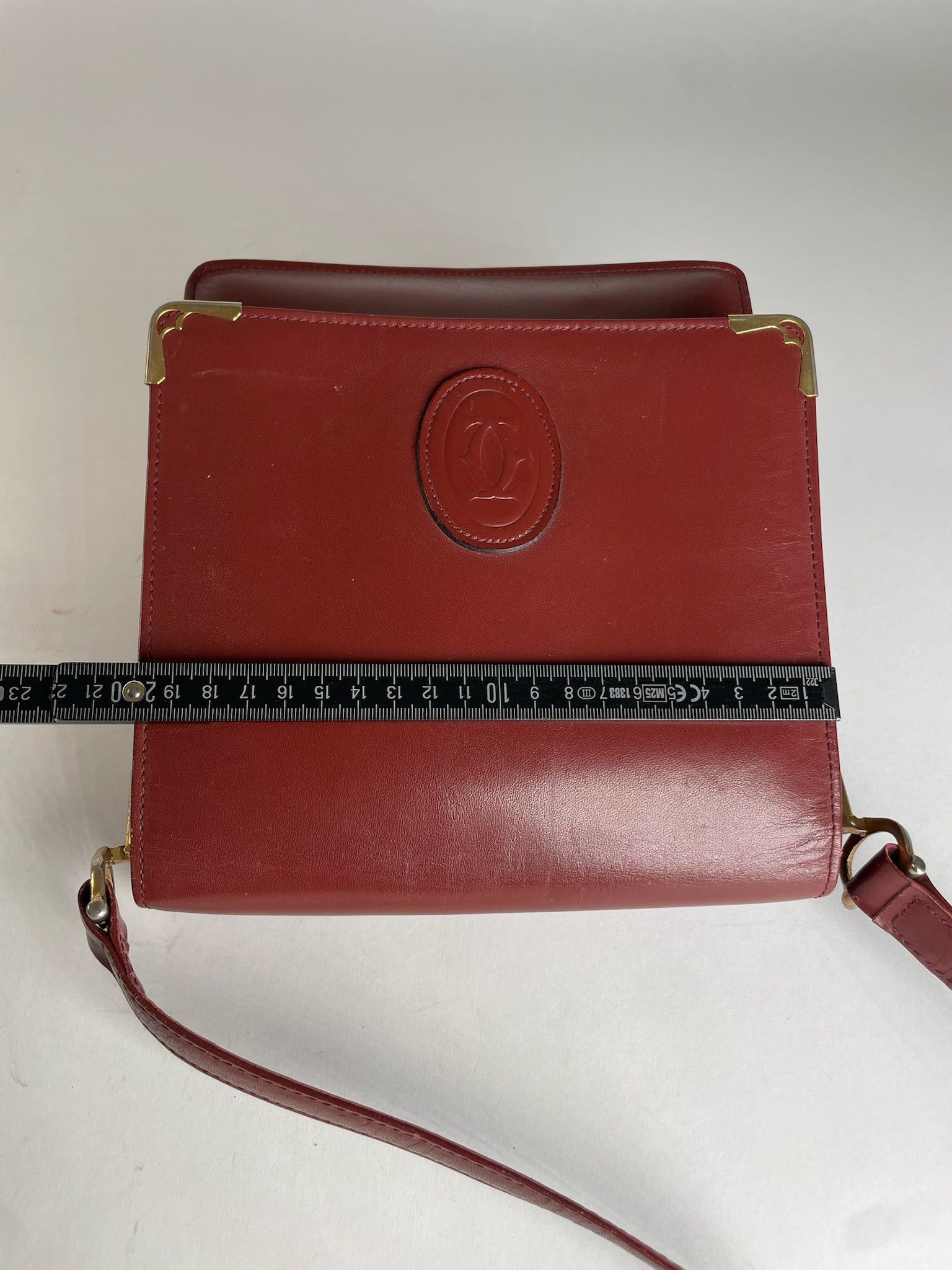 Cartier Vintage Leather Shoulder Bag Burgundy Size ONE SIZE - 13 Thumbnail