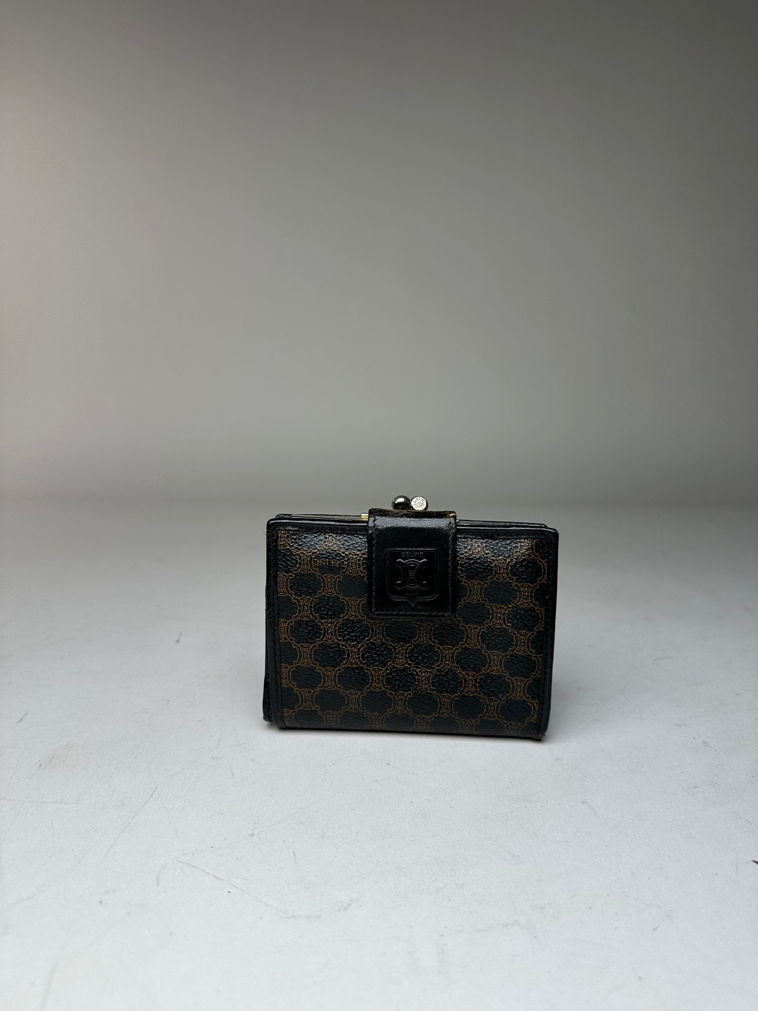 Celine Vintage Paris Triomphe Monogram Leather Wallet Black Brown Size ONE SIZE - 10 Thumbnail