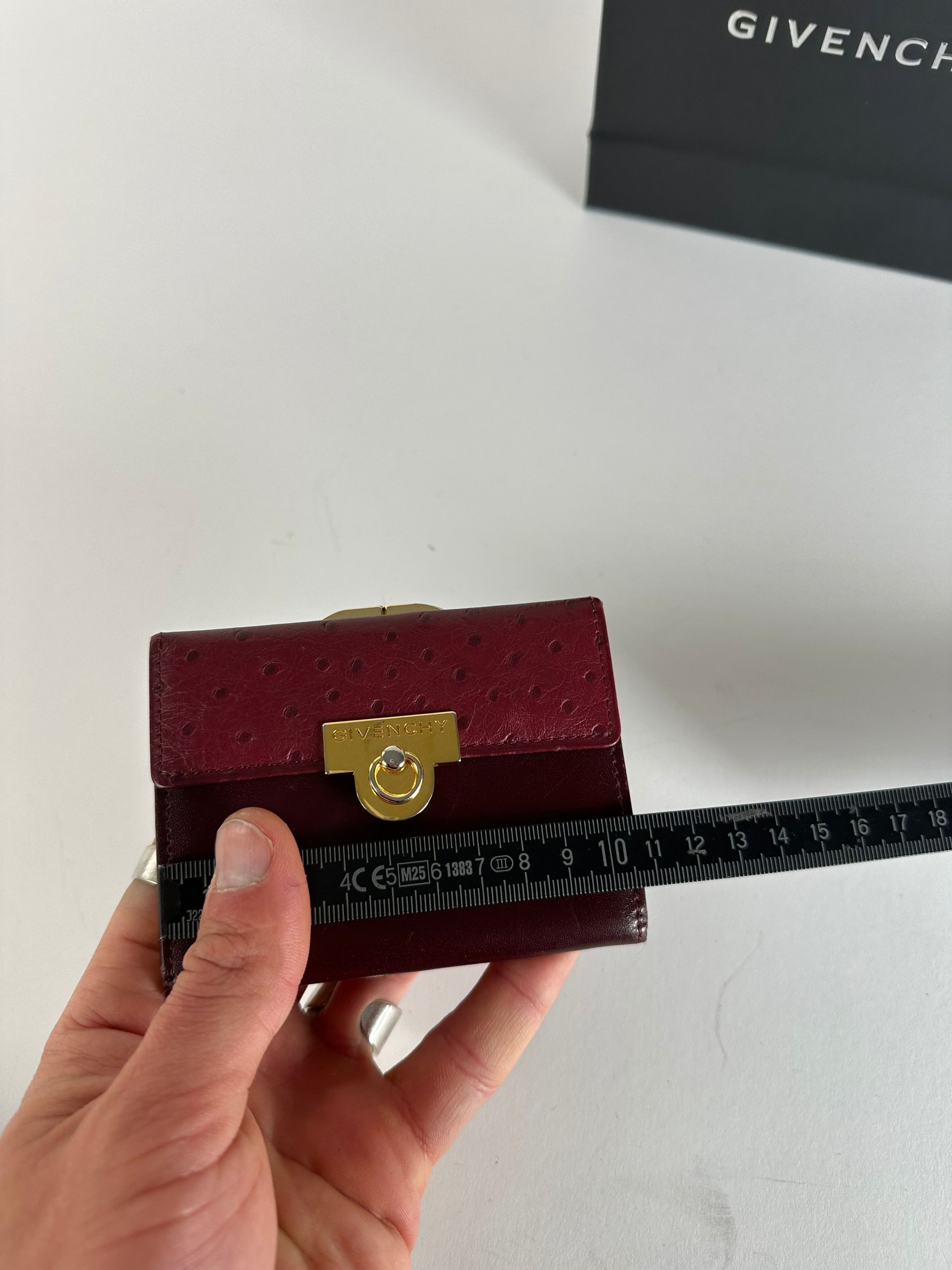 Givenchy Vintage Ostrich / Leather Card Holder Purple Size ONE SIZE - 6 Thumbnail