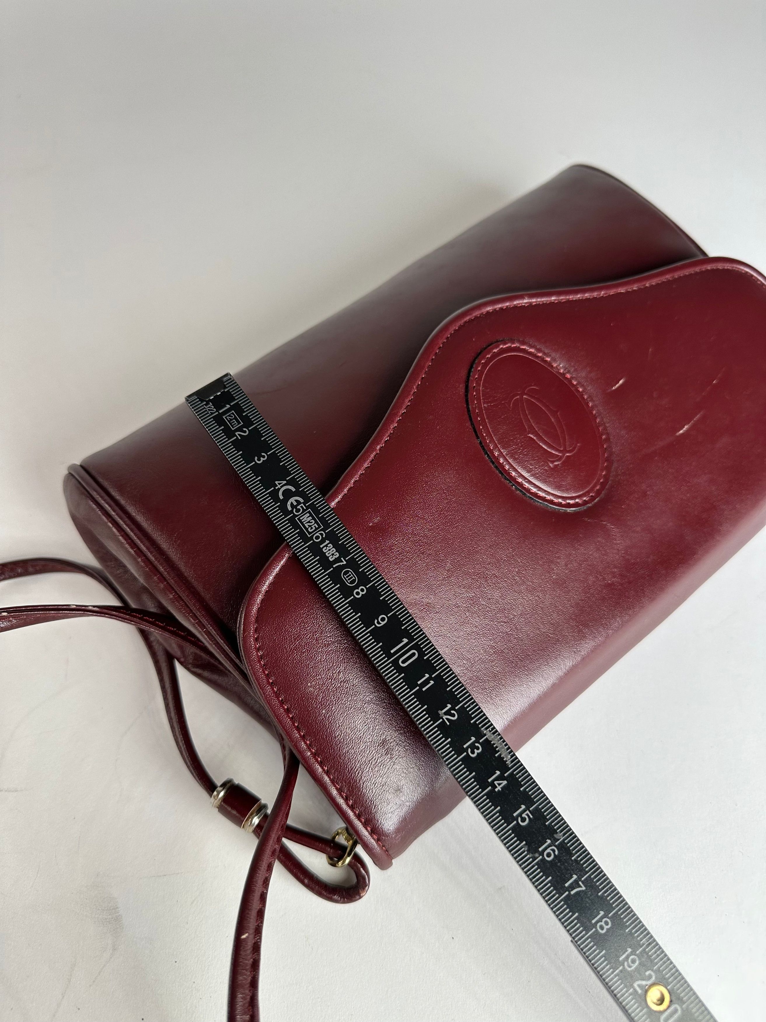 Cartier Vintage Leather Shoulder Bag Burgundy Size ONE SIZE - 13 Thumbnail