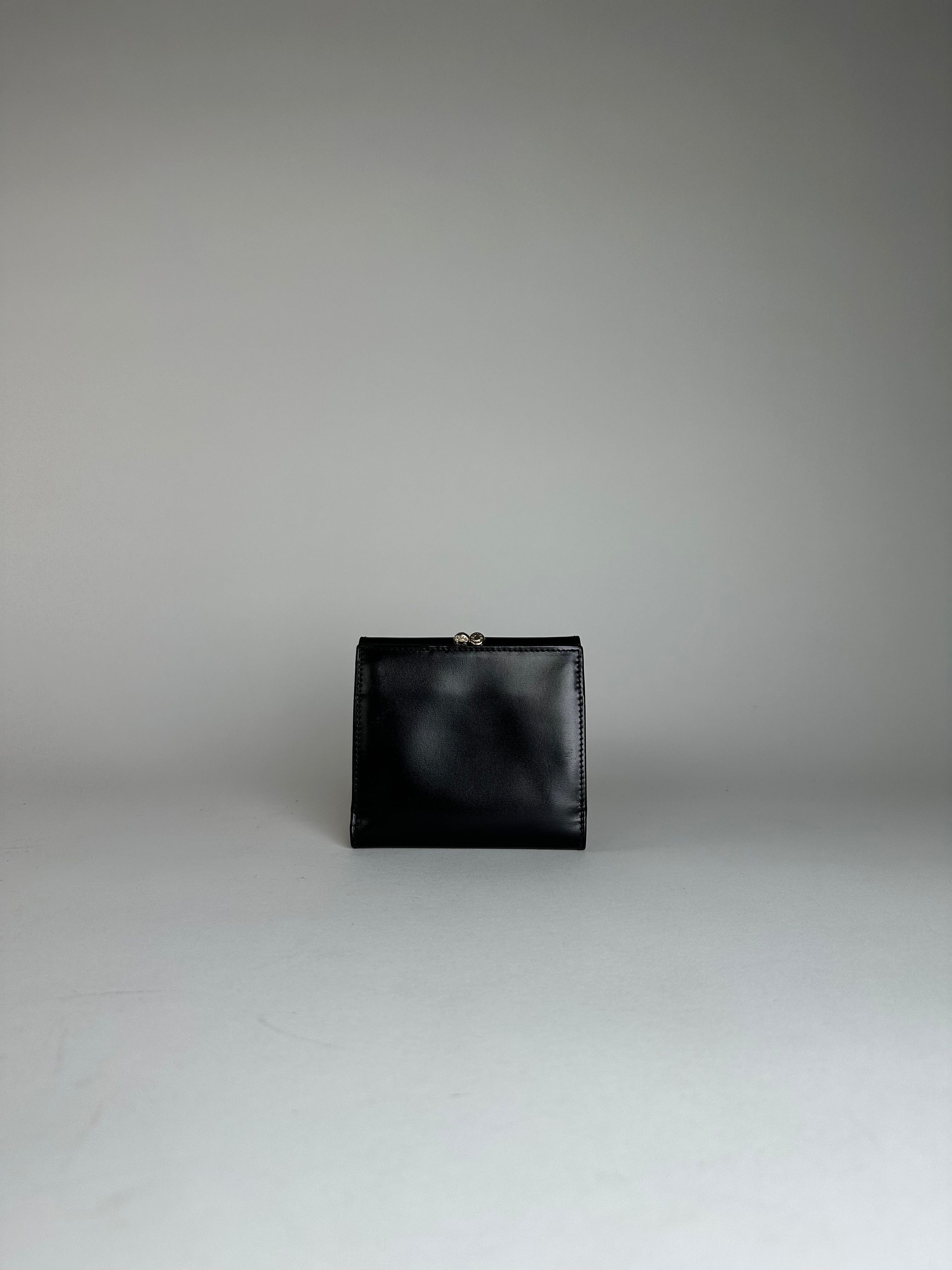 Celine Vintage Paris Patent Leather Wallet Black Size ONE SIZE - 2 Thumbnail