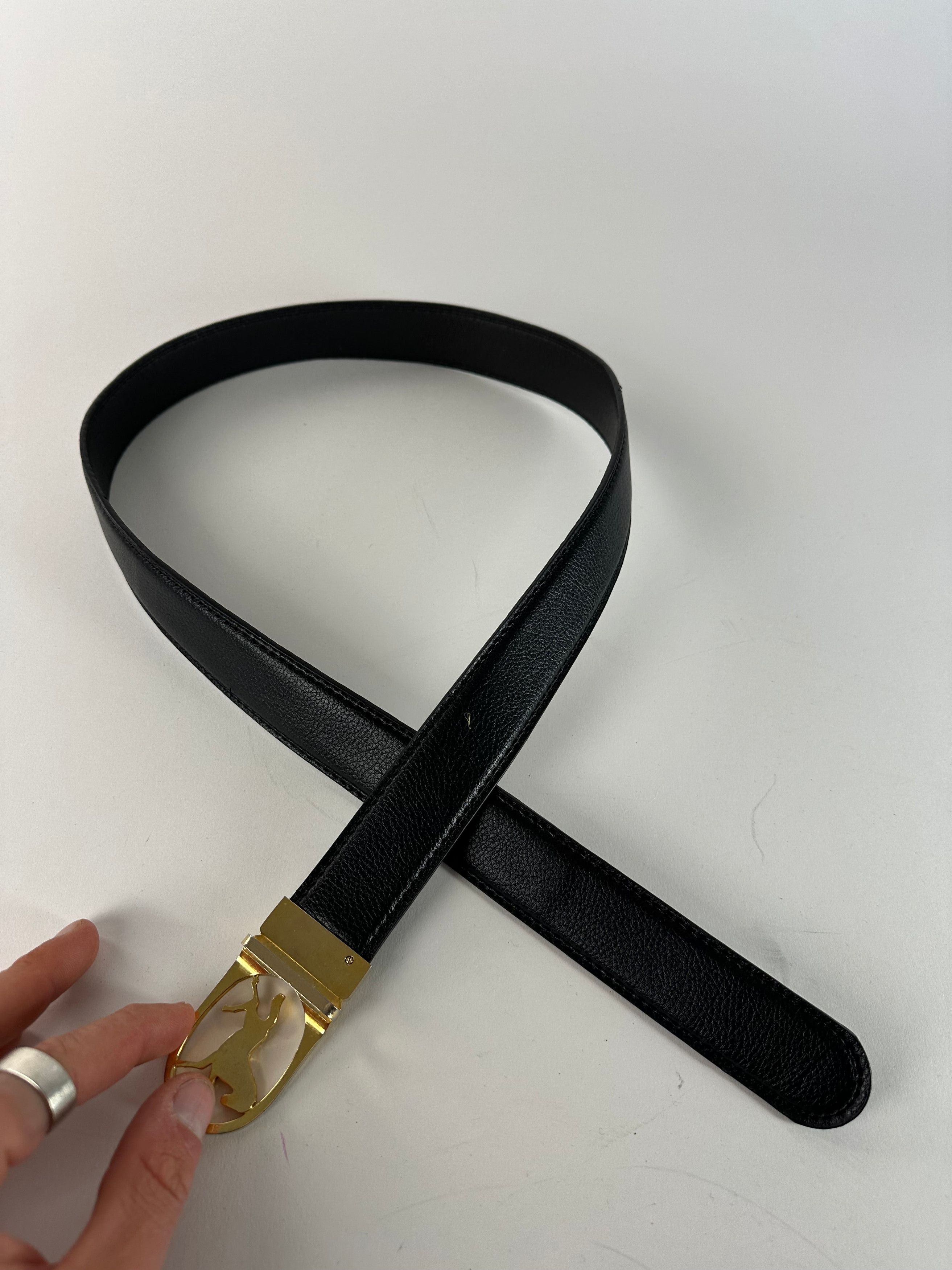 Celine Vintage Paris Carriage Logo Leather Belt Black Size ONE SIZE - 5 Thumbnail