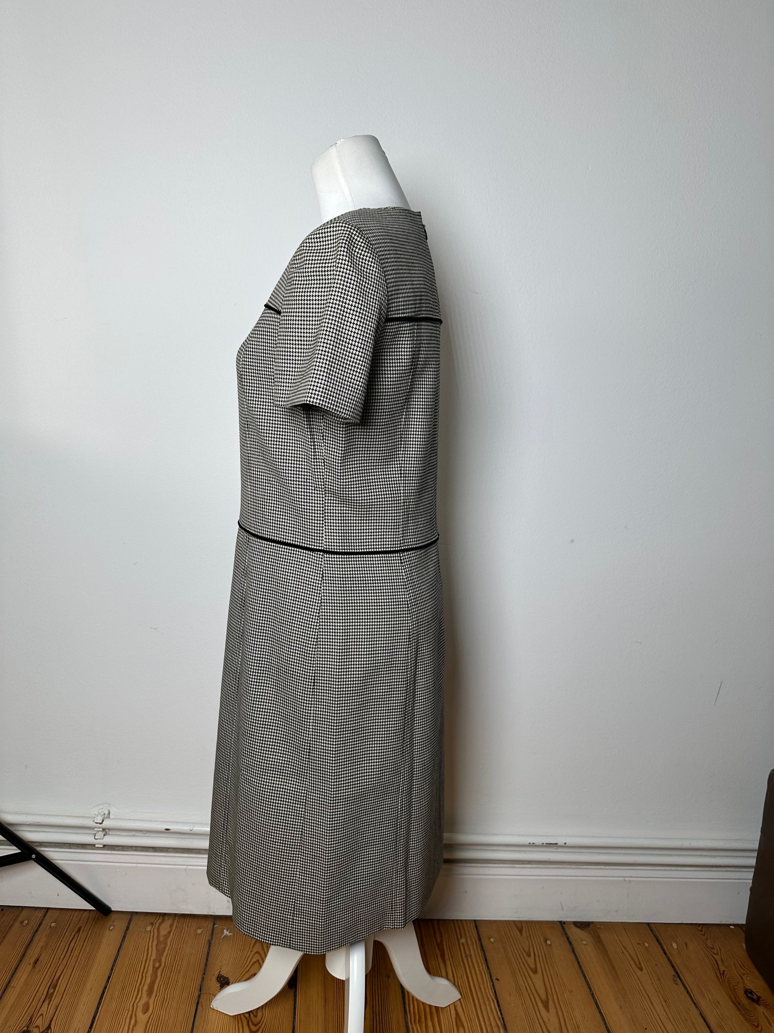 Courreges Vintage Checked Dress Black White M Size S / US 4 / IT 40 - 2 Thumbnail