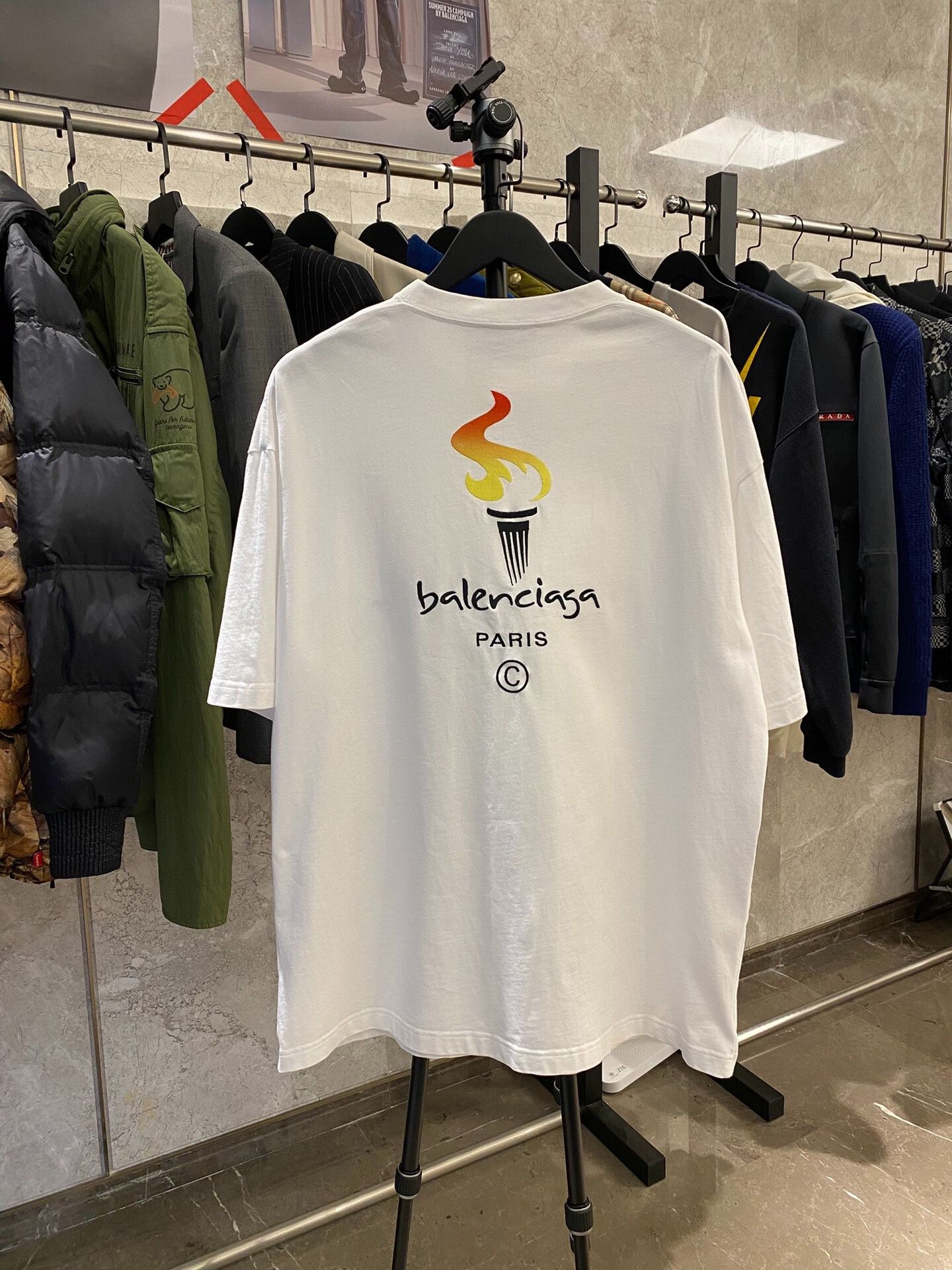 Balenciaga Balenciaga T-Shirt xs Men Size US XS / EU 42 / 0 - 3 Thumbnail