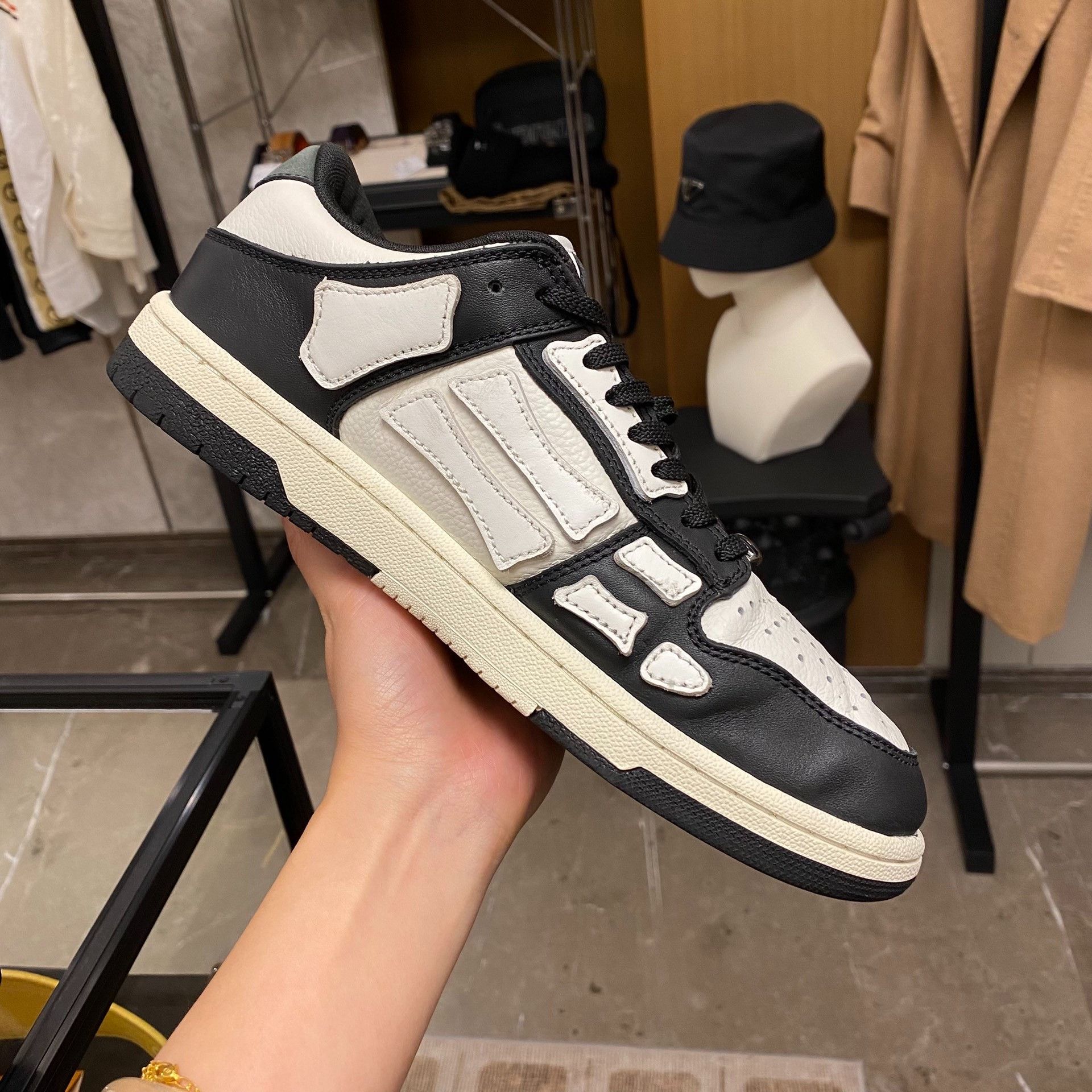 Amiri Amiri Black Lowtop Sneakers 6.5 Men Size US 6.5 / EU 39-40 - 6 Thumbnail