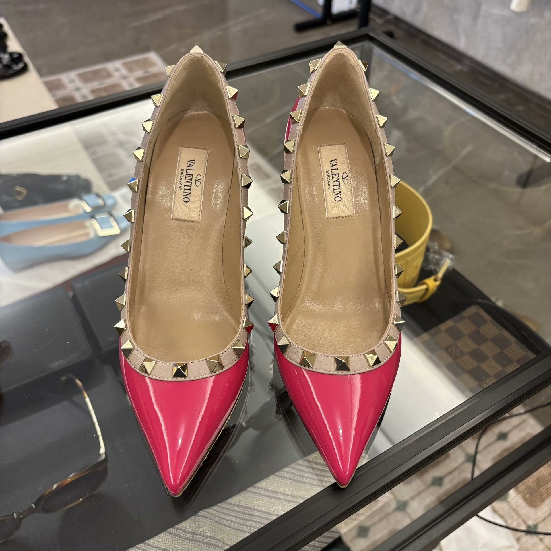 Valentino Valentino Pink Lowtop Sneakers us_5 Women Size US 5 / IT 35 - 3 Thumbnail
