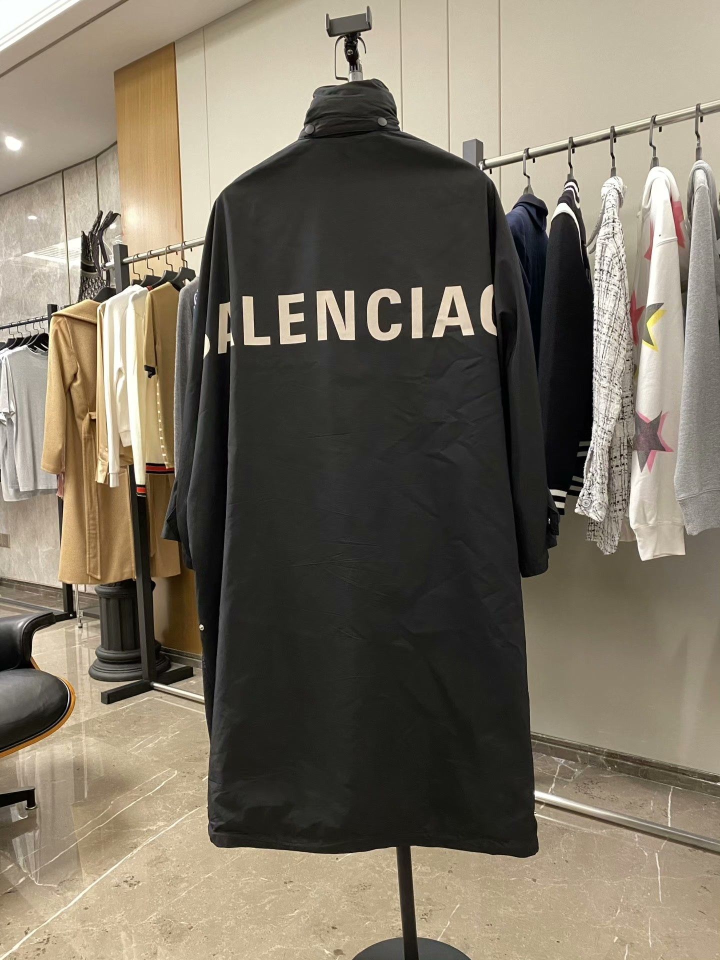 Balenciaga Balenciaga Reflective Black Light Jacket s Men Size US S / EU 44-46 / 1 - 2 Thumbnail