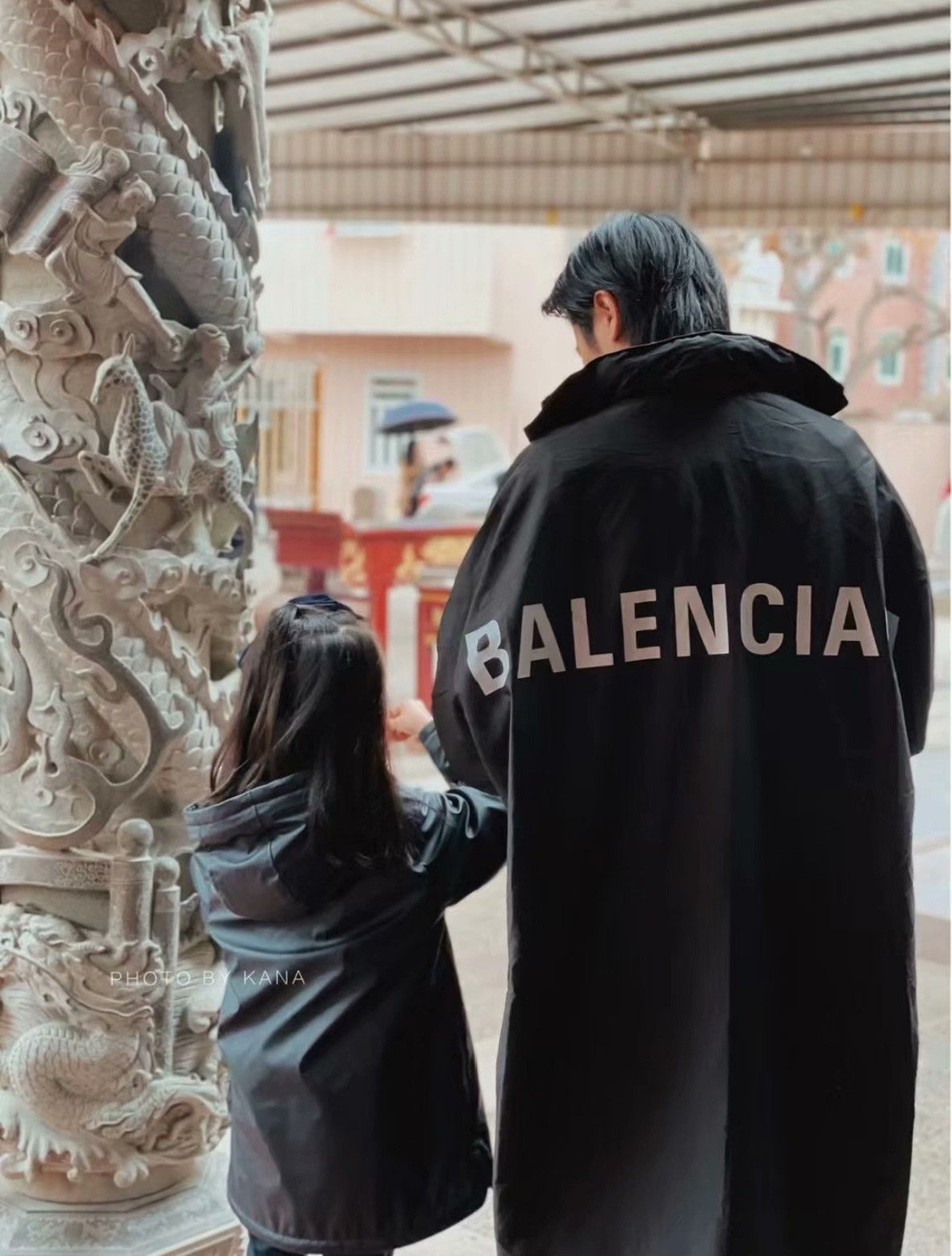 Balenciaga Balenciaga Reflective Black Light Jacket s Men Size US S / EU 44-46 / 1 - 7 Thumbnail