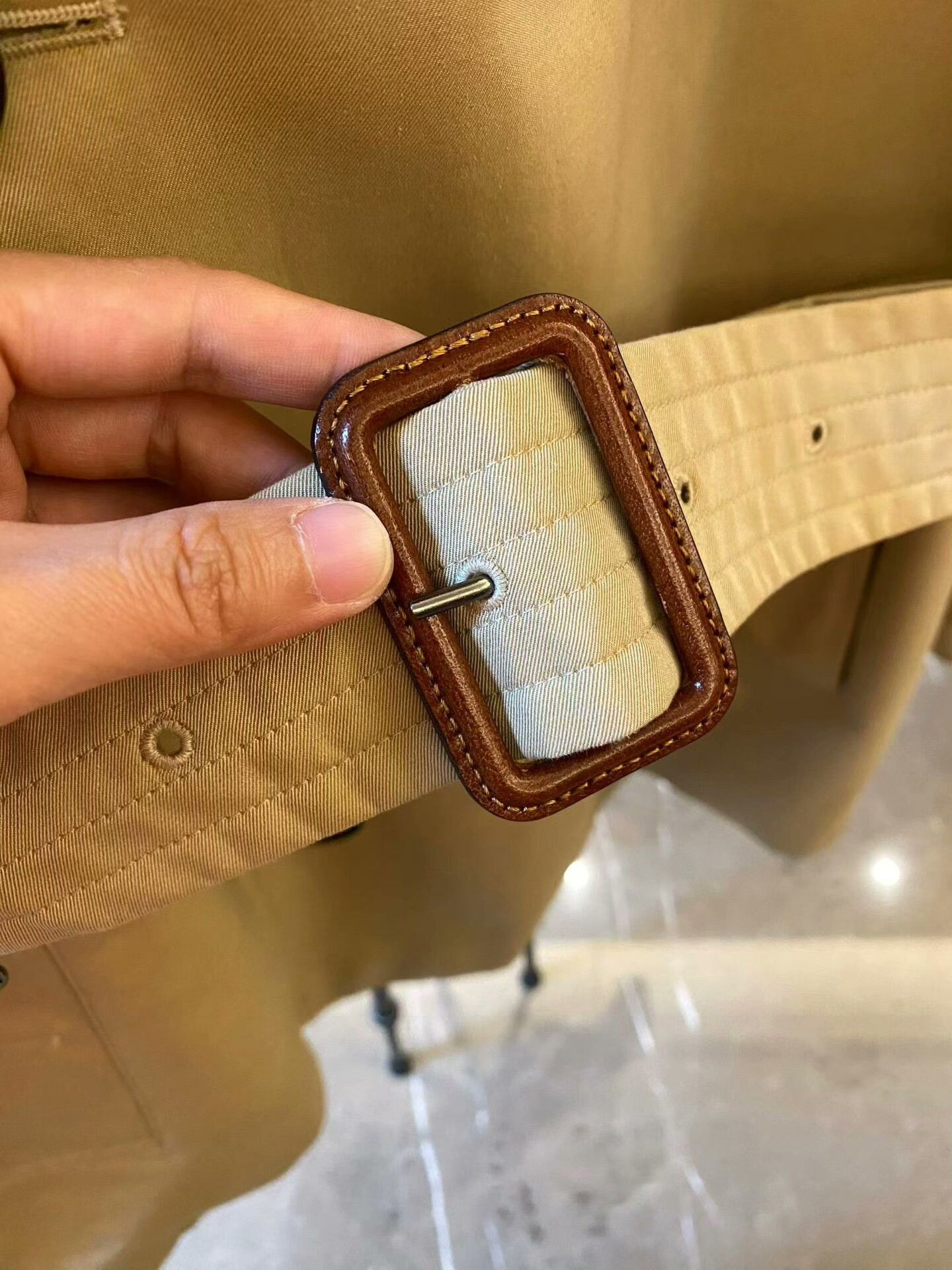Burberry Burberry Beige Light Jacket s Men Size US S / EU 44-46 / 1 - 4 Thumbnail
