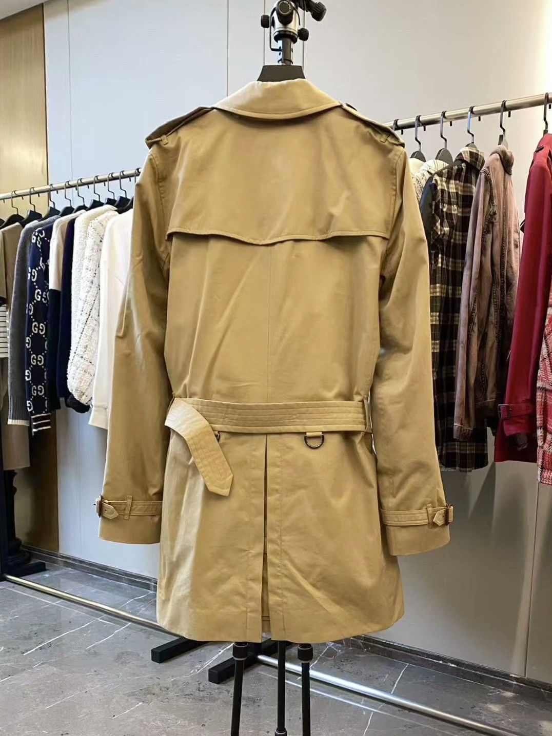 Burberry Burberry Beige Light Jacket s Men Size US S / EU 44-46 / 1 - 2 Thumbnail