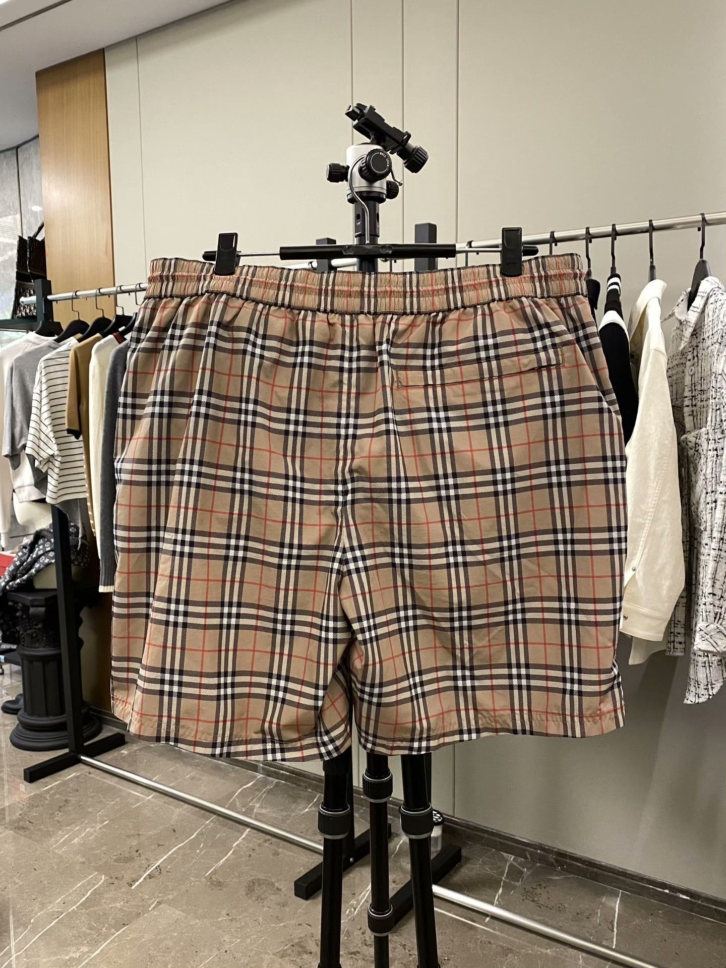 Burberry Burberry Plaid Brown Casual Pants 36 Men Size US 36 / EU 52 - 2 Thumbnail