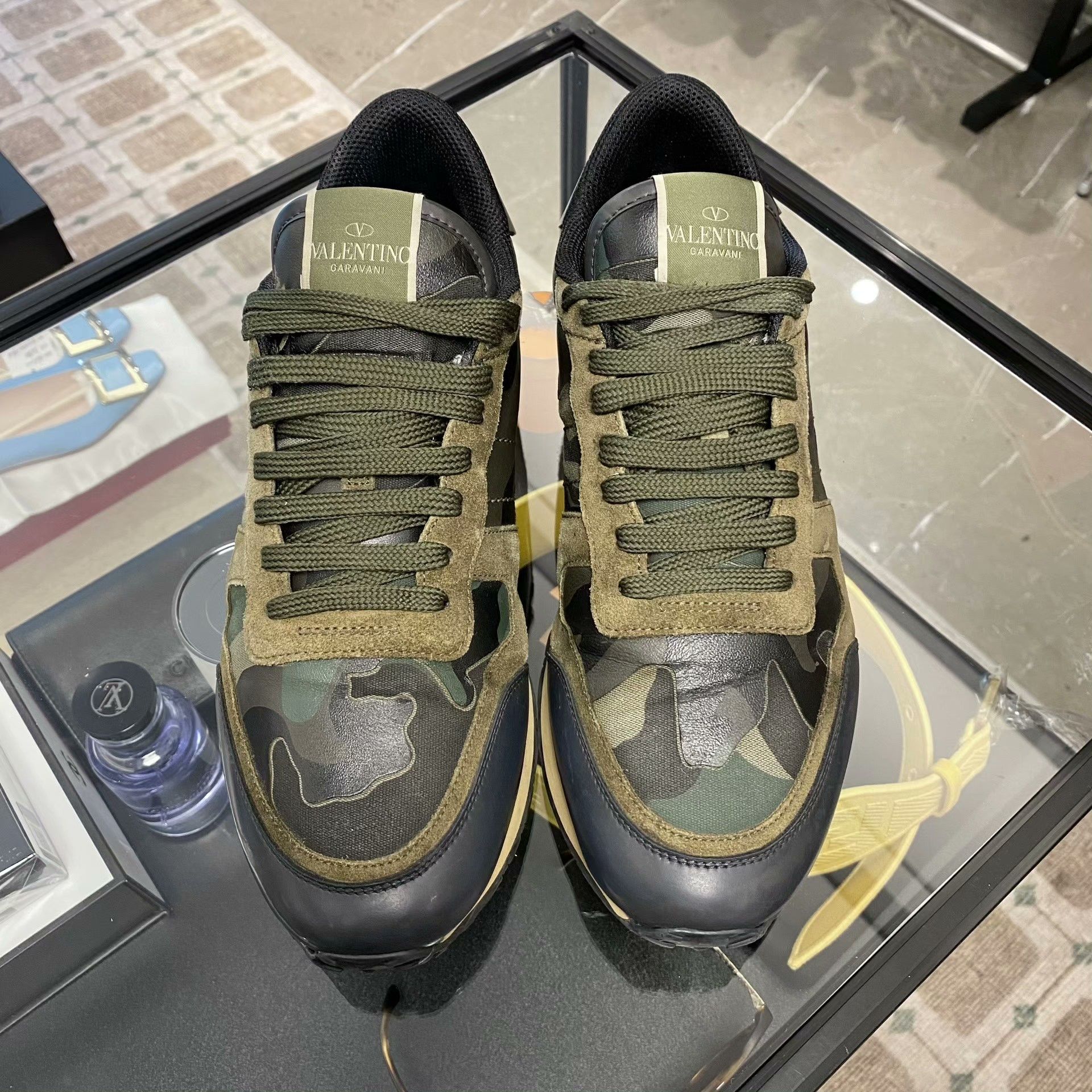 Valentino Valentino Casual Camo Lowtop Sneakers 10 Men Size US 10 / EU 43 - 6 Thumbnail