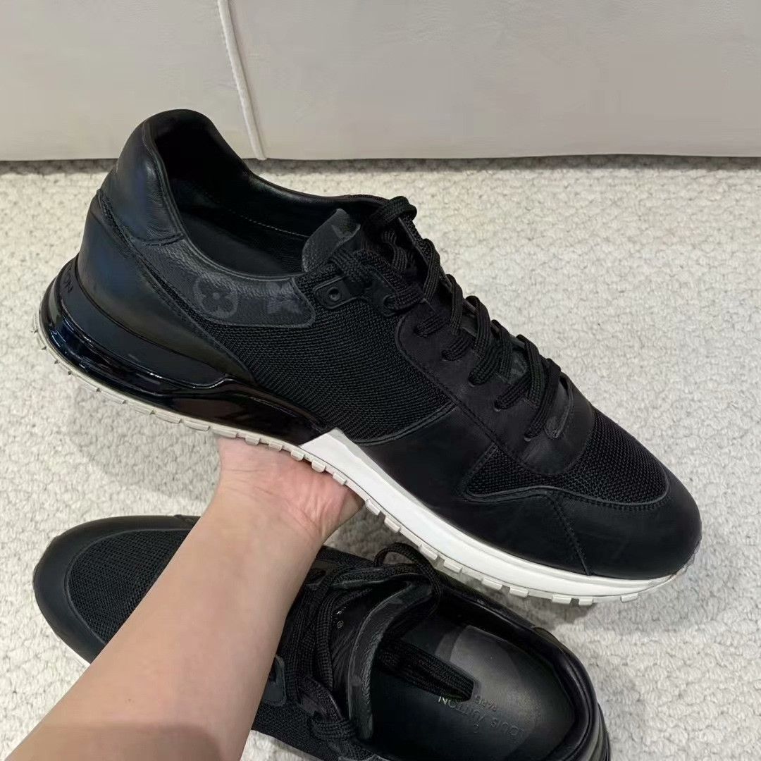 Louis Vuitton Louis Vuitton Casual Black Lowtop Sneakers 5 Men Size US 5 / EU 37 - 4 Thumbnail
