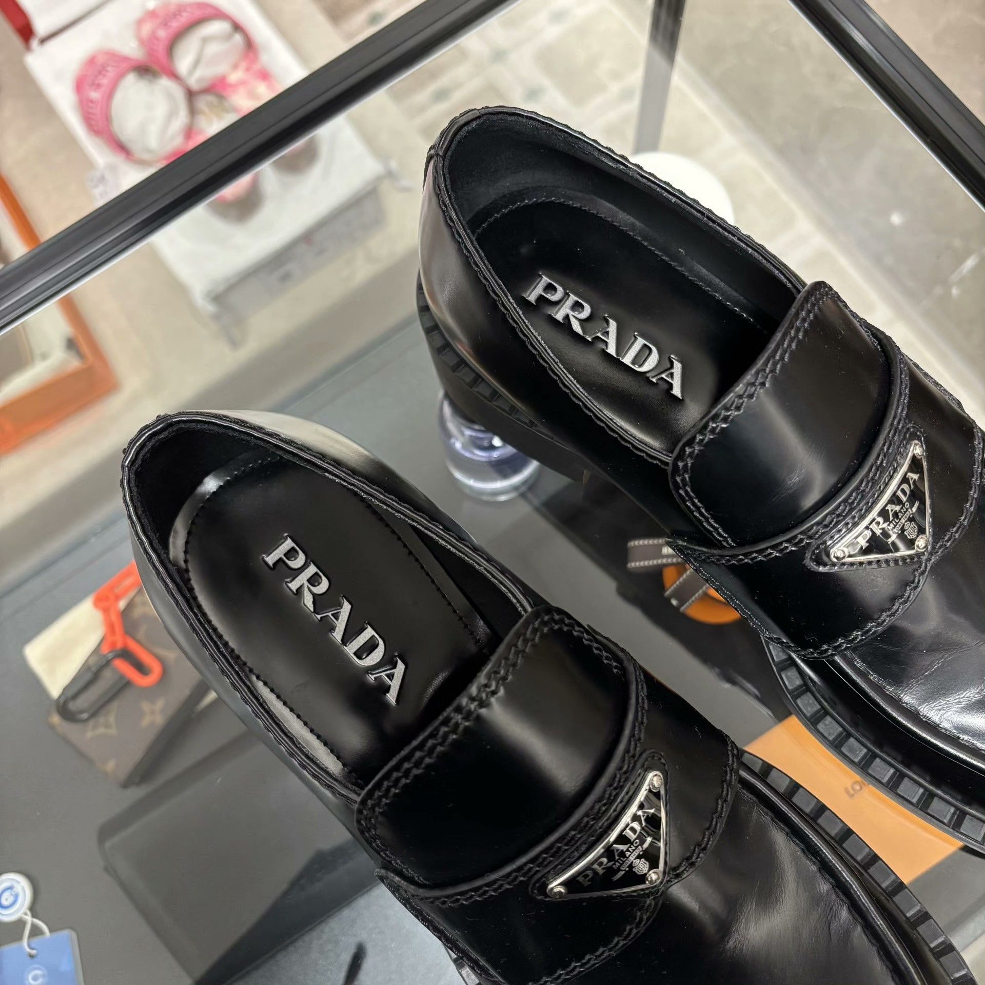 Prada Prada Lowtop Sneakers 5 Men Size US 5 / EU 37 - 3 Thumbnail