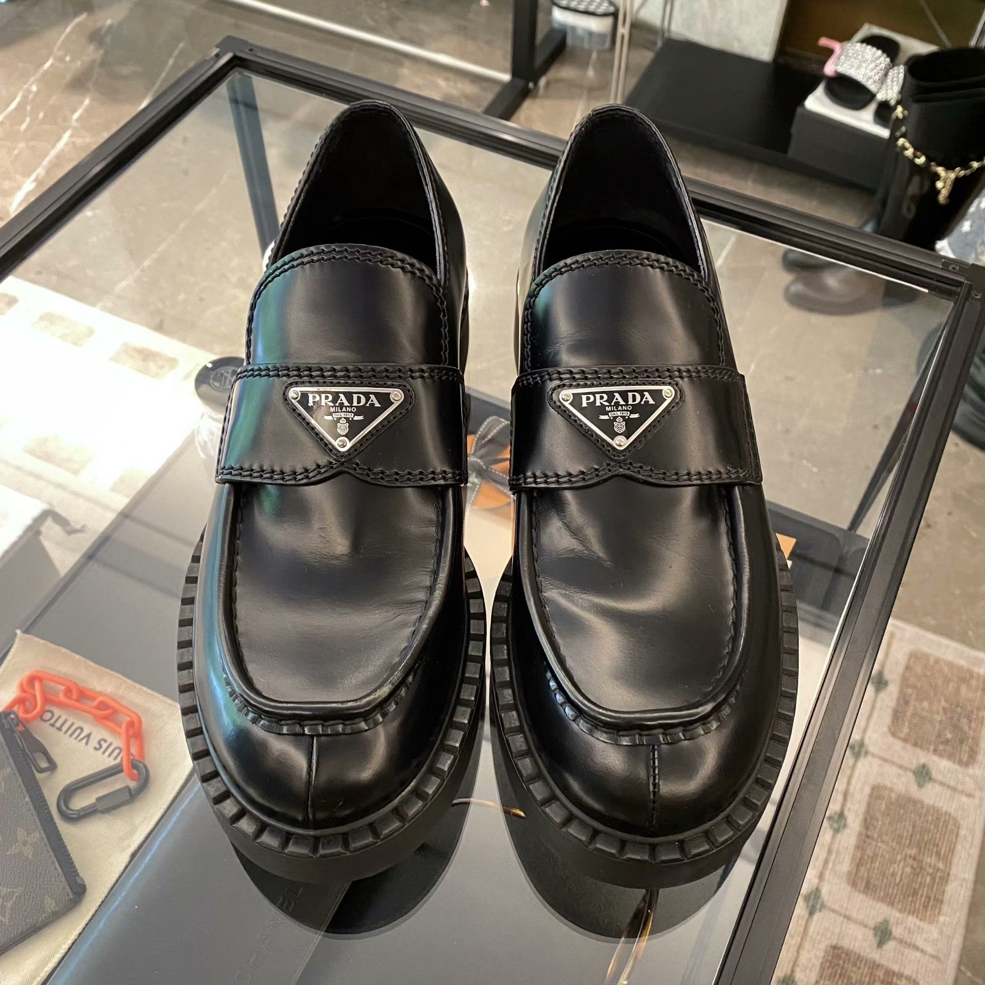 Prada Prada Lowtop Sneakers 5 Men Size US 5 / EU 37 - 4 Thumbnail
