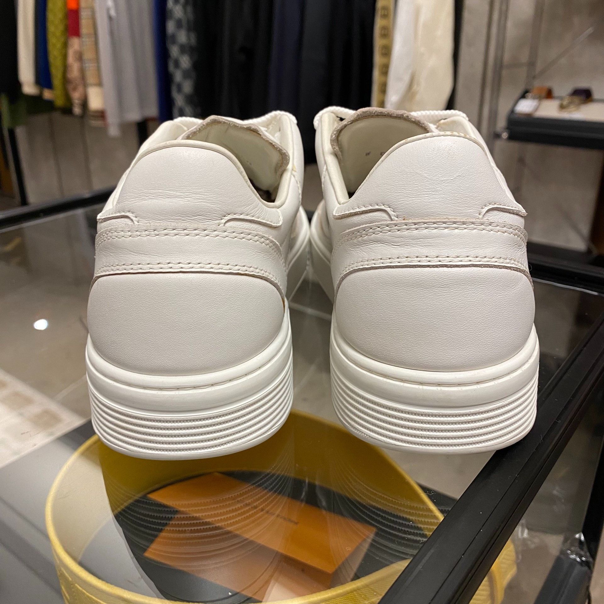 Chanel Chanel Retro Lowtop Sneakers 7.5 Men Size US 7.5 / EU 40-41 - 4 Thumbnail