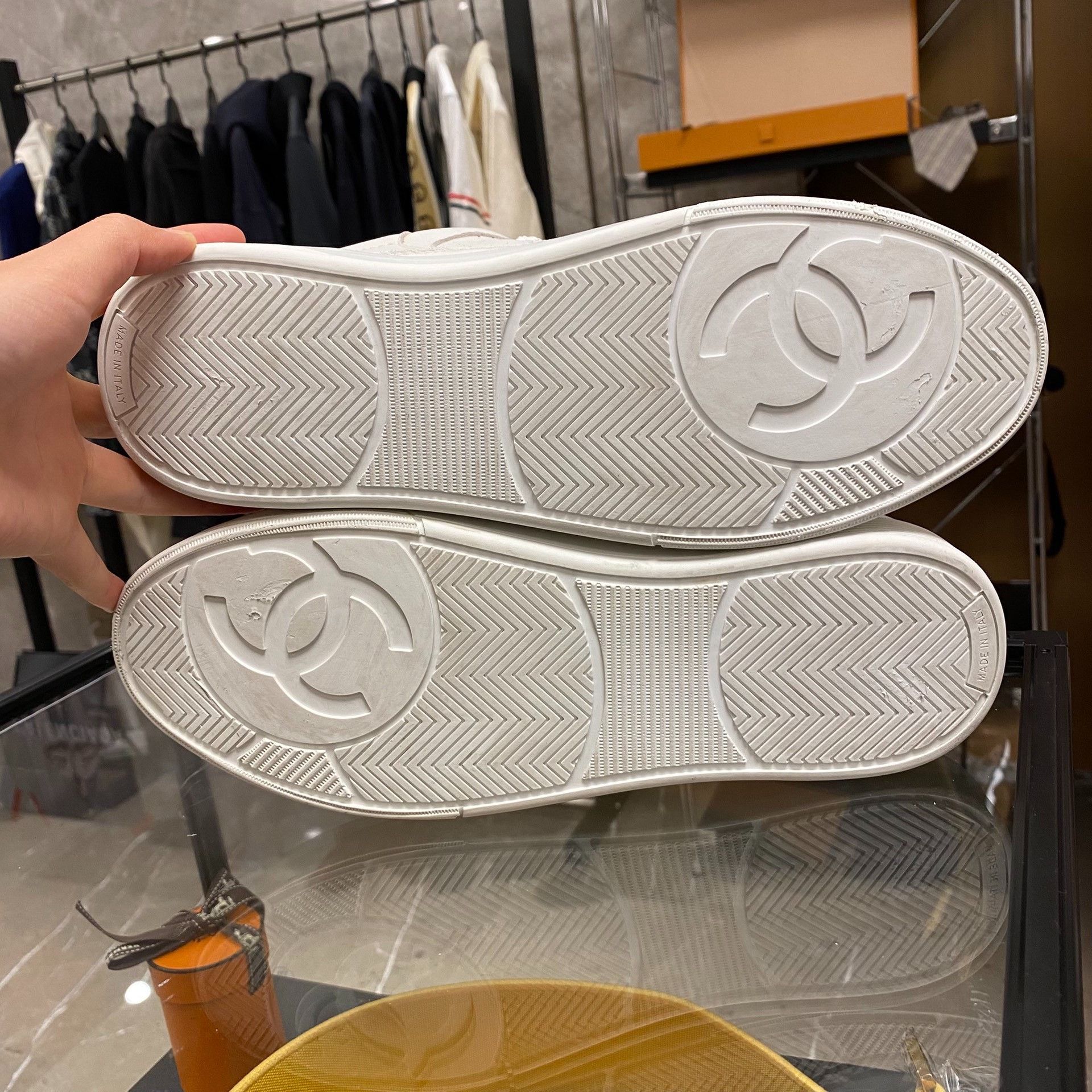 Chanel Chanel Retro Lowtop Sneakers 7.5 Men Size US 7.5 / EU 40-41 - 7 Thumbnail