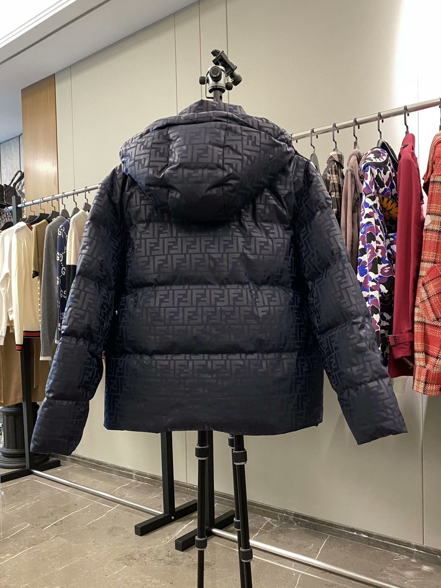 Fendi Fendi Down Heavy Coat xs Men Size US XS / EU 42 / 0 - 3 Thumbnail