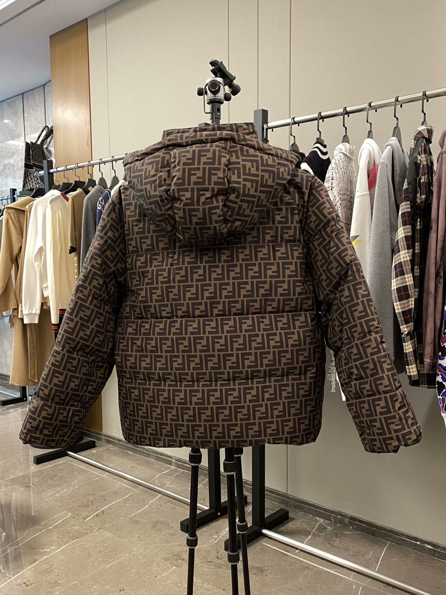 Fendi Fendi Down Heavy Coat xs Men Size US XS / EU 42 / 0 - 4 Thumbnail