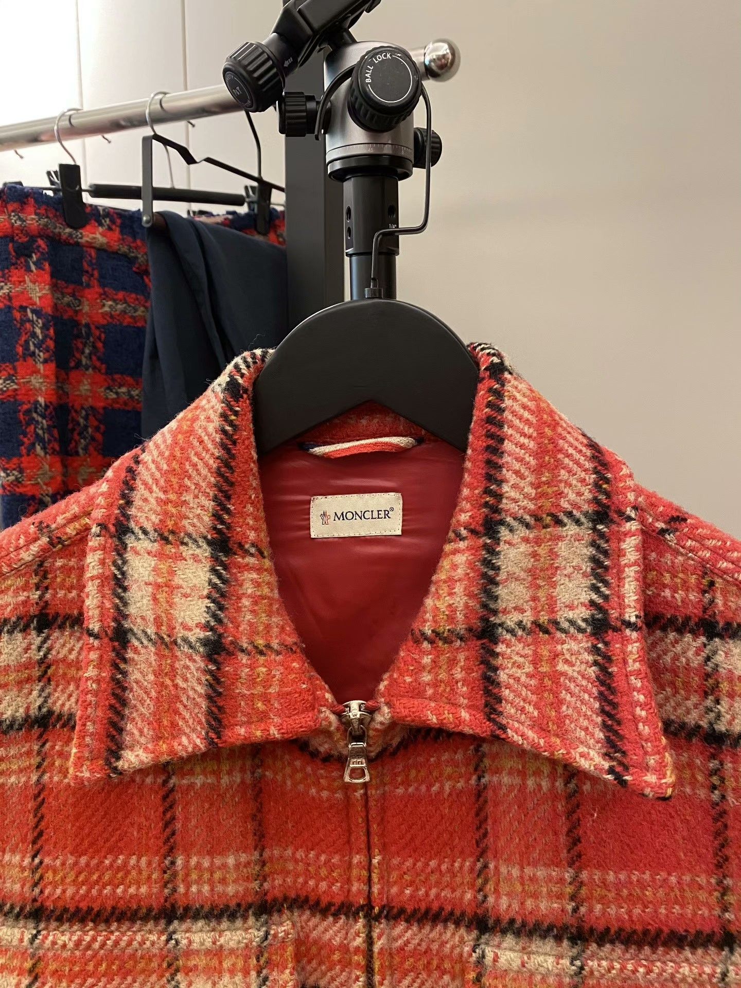 Moncler Moncler Embroidered Plaid Jacket M Women Size M / US 6-8 / IT 42-44 - 3 Thumbnail